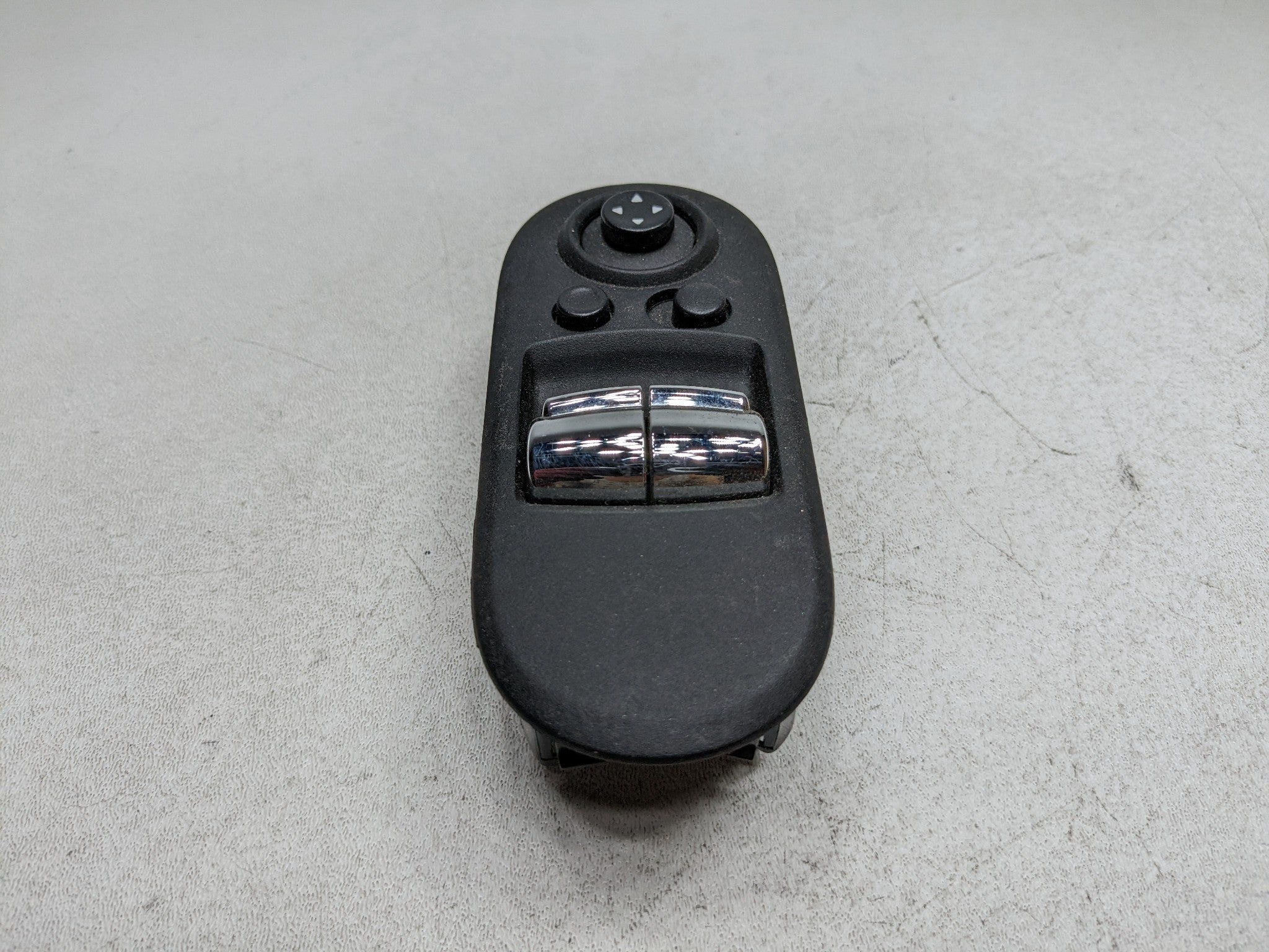 2014 - 2017 MINI COOPER OEM DOOR SWITCH CONTROL ASSEMBLY FRONT LEFT DRIVER SIDE