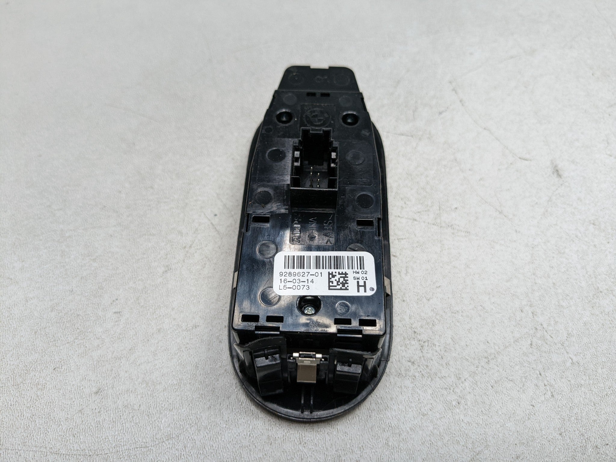 2014 - 2017 MINI COOPER OEM DOOR SWITCH CONTROL ASSEMBLY FRONT LEFT DRIVER SIDE