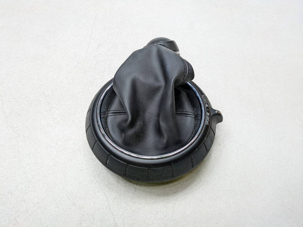 2014 - 2017 MINI COOPER OEM GEAR SHIFTER SELECTOR UPPER COVER KNOB WITH GAITER
