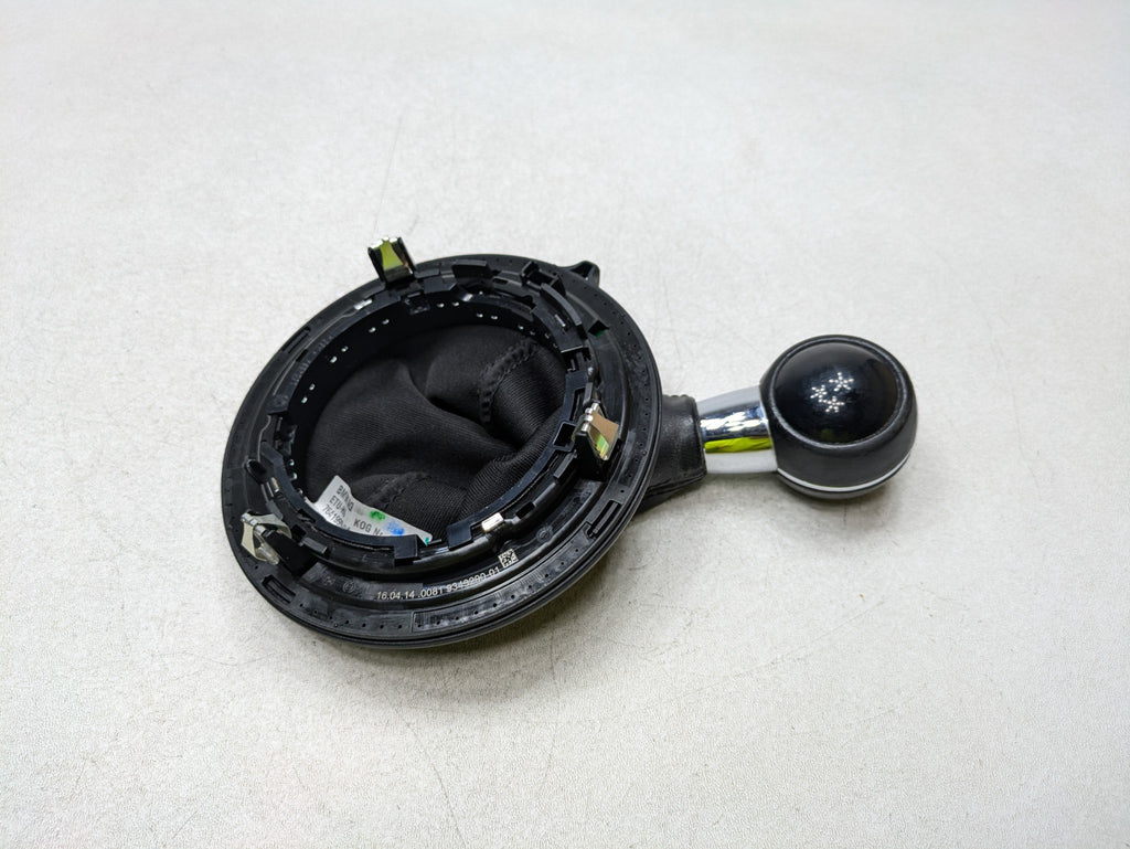 2014 - 2017 MINI COOPER OEM GEAR SHIFTER SELECTOR UPPER COVER KNOB WITH GAITER