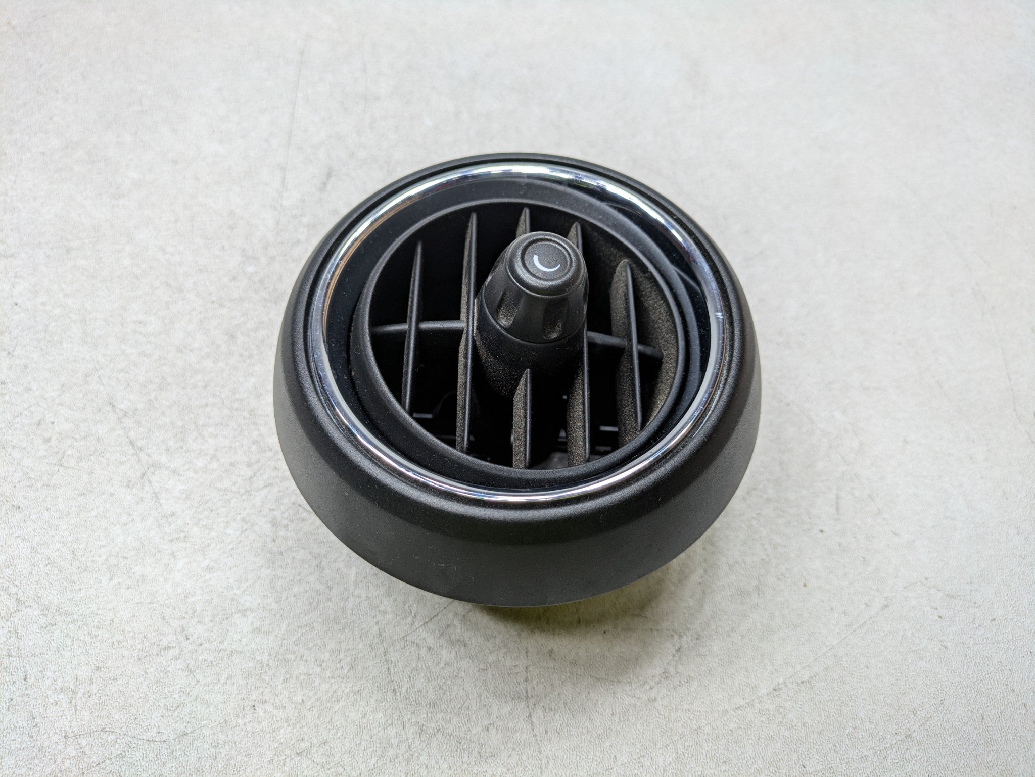 2014 - 2017 MINI COOPER OEM AC AIRCONDITIONING AIR VENT GRILLE FRONT RIGHT SIDE