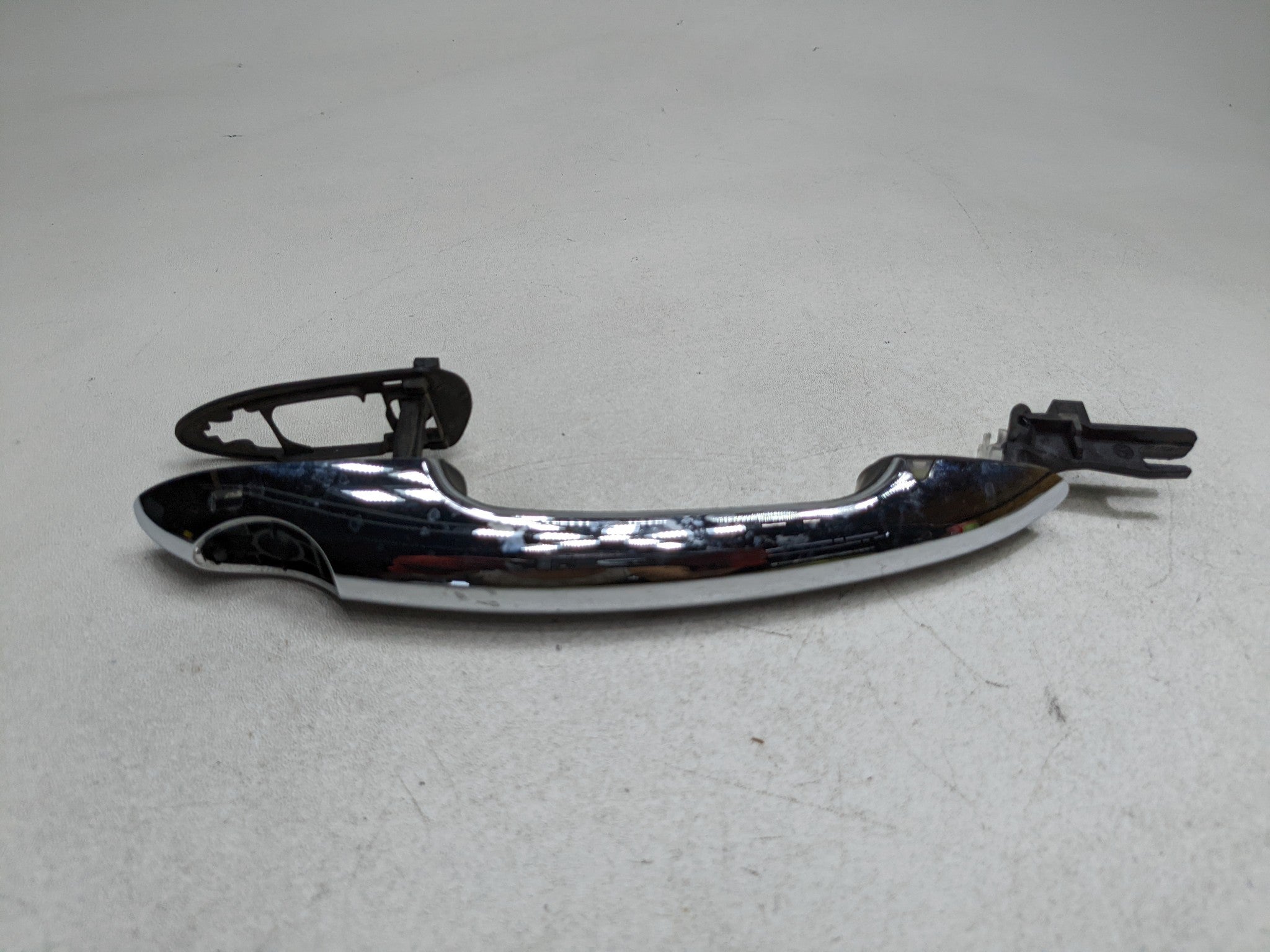 2014 - 2017 MINI COOPER OEM EXTERIOR DOOR HANDLE SILVER FRONT LEFT DRIVER SIDE