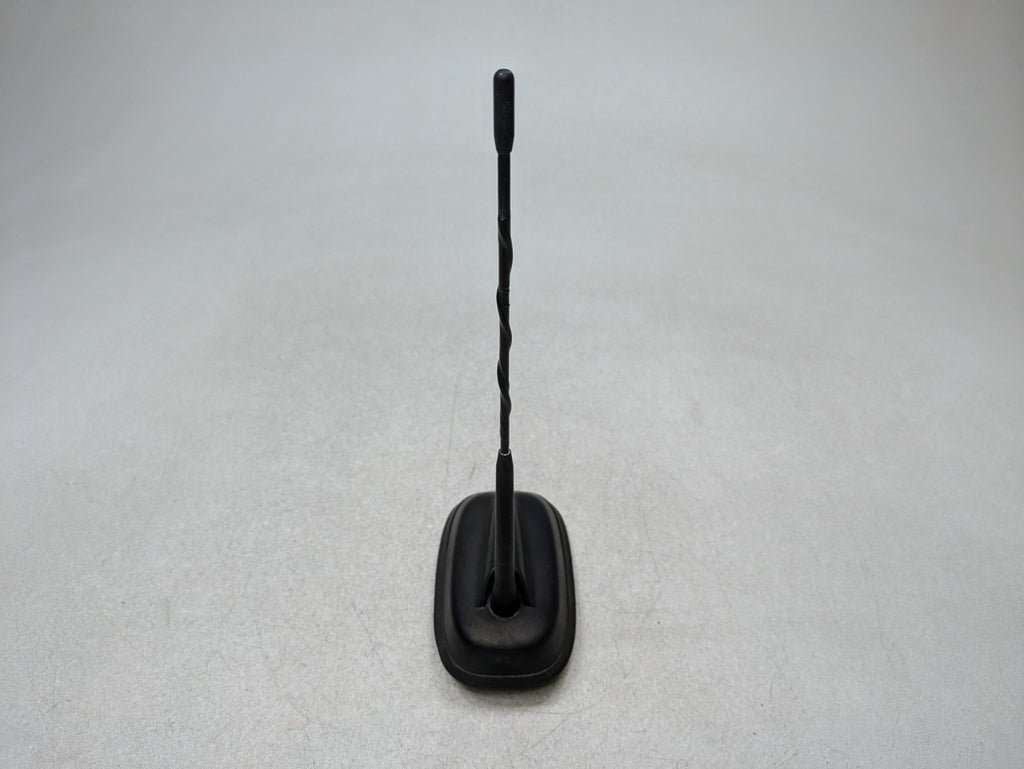 2014 - 2017 MINI COOPER OEM EXTERIOR ROOF RADIO ANTENNA MODULE