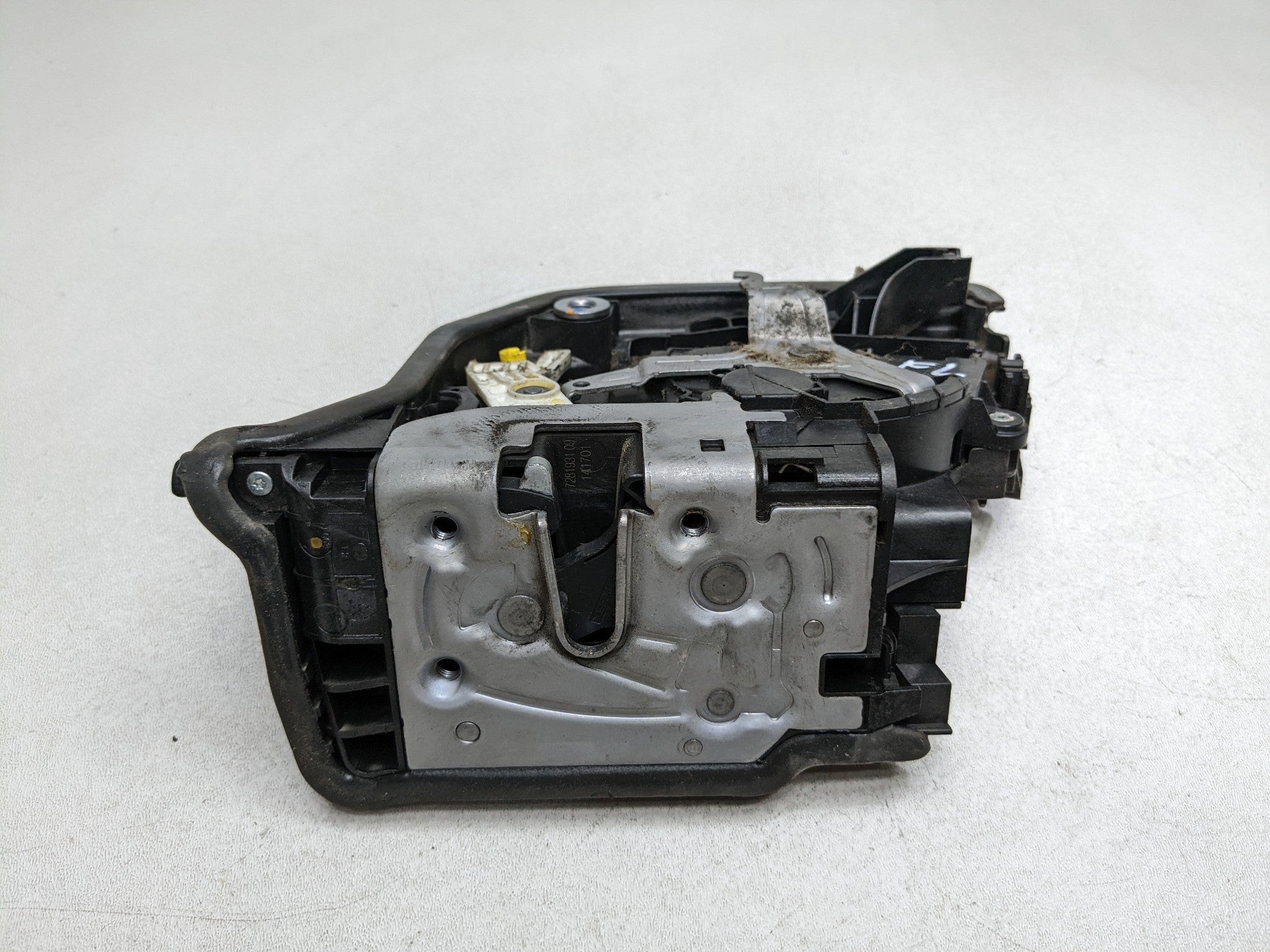 2014 - 2017 MINI COOPER OEM DOOR LATCH LOCK ACTUATOR FRONT LEFT DRIVER SIDE