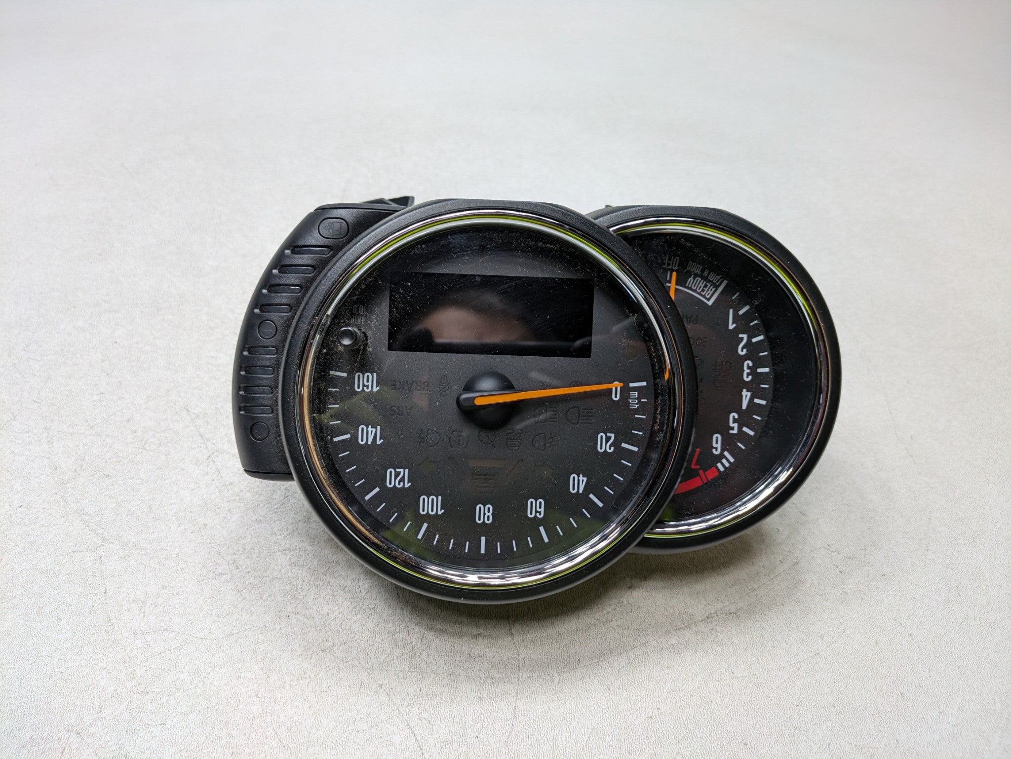 2014 - 2017 MINI COOPER OEM SPEEDOMETER DASH PANEL INSTRUMENT CLUSTER GAUGES