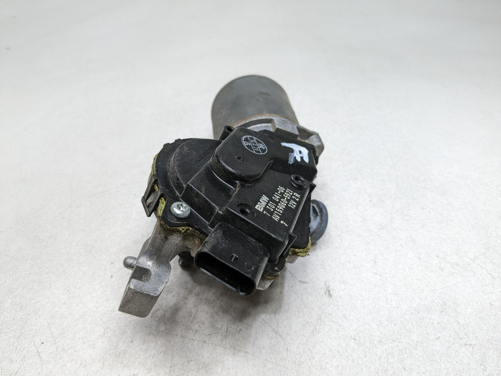 2014 - 2017 MINI COOPER OEM WIPER MOTOR FRONT WINDSHIELD WASHER WITHOUT LINKAGE