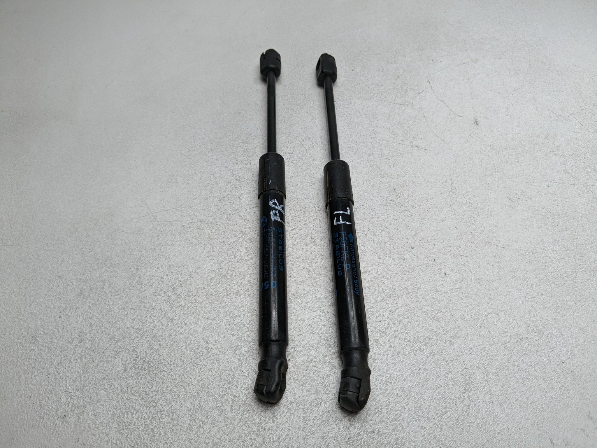 2014 - 2017 MINI COOPER OEM HOOD BONNET SHOCK STRUT SUPPORT FRONT LEFT AND RIGHT