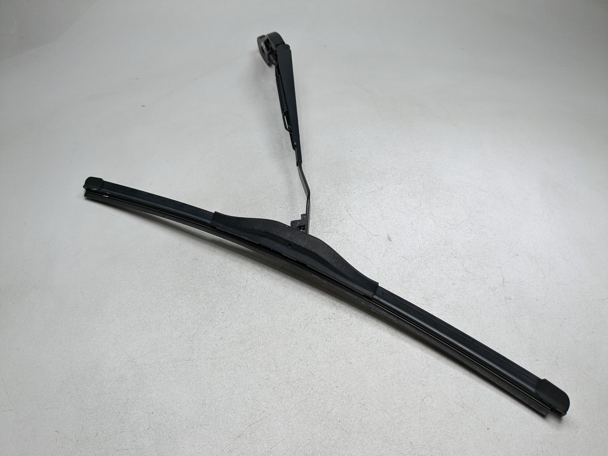 14 - 17 MINI COOPER OEM WINDSHIELD WIPER ARM WITH BLADE FRONT LEFT DRIVER SIDE