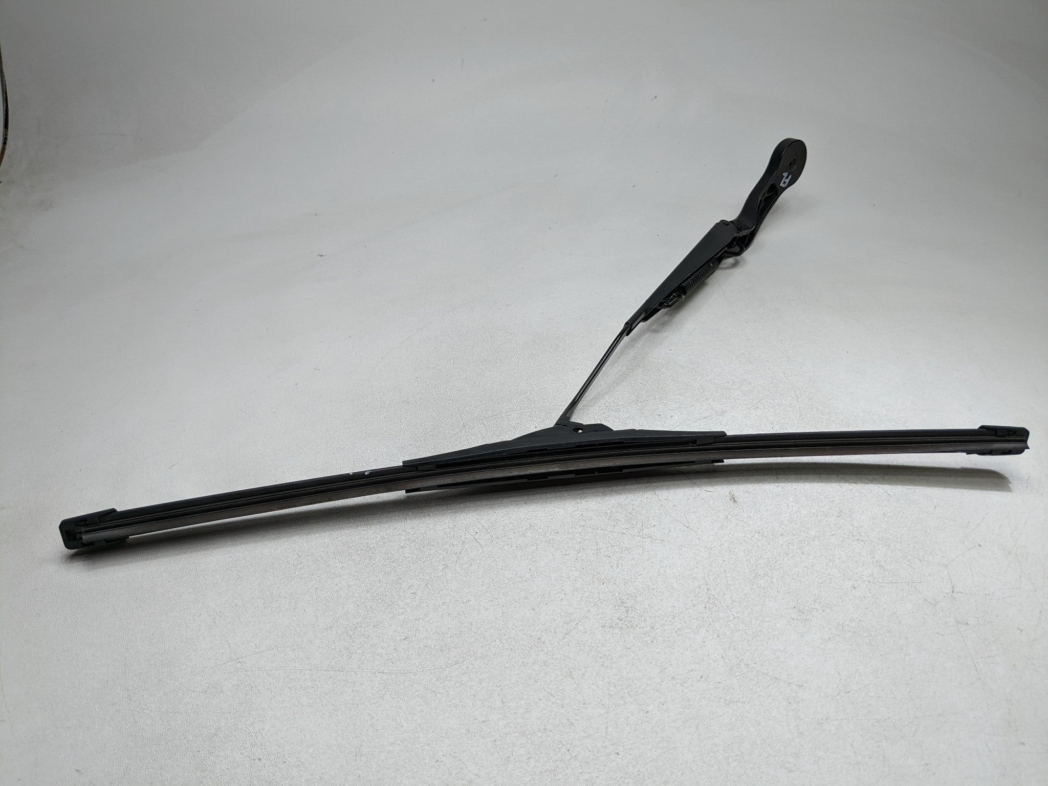 14 - 17 MINI COOPER OEM WINDSHIELD WIPER ARM WITH BLADE FRONT LEFT DRIVER SIDE