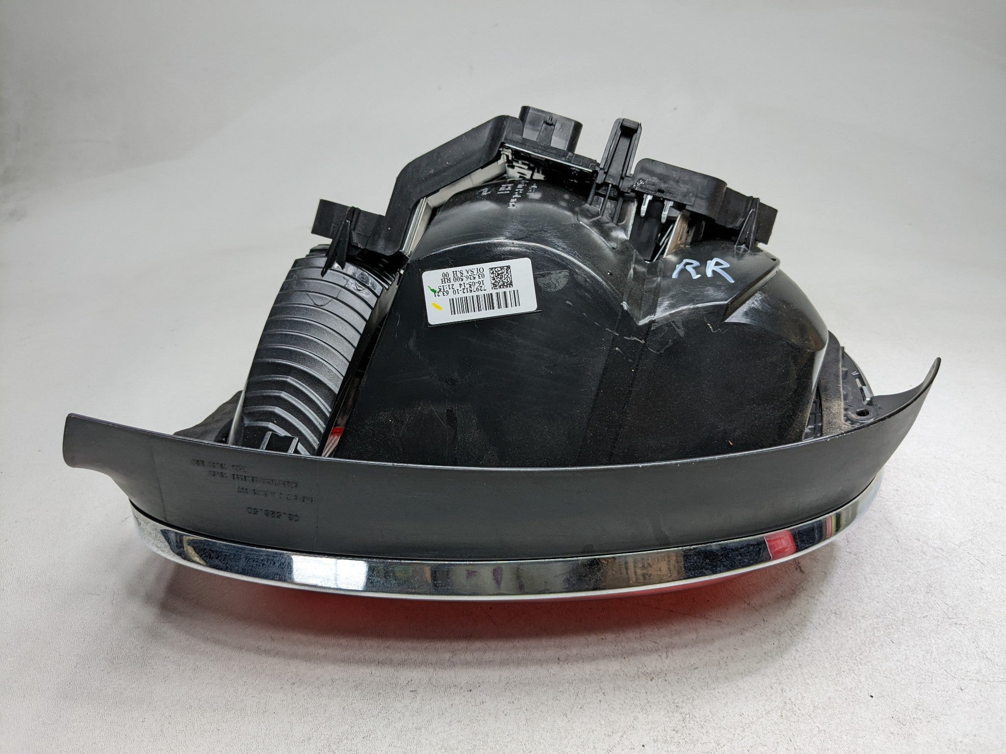 2014 - 2017 MINI COOPER OEM TAIL LIGHT REAR RIGHT PASSENGER SIDE