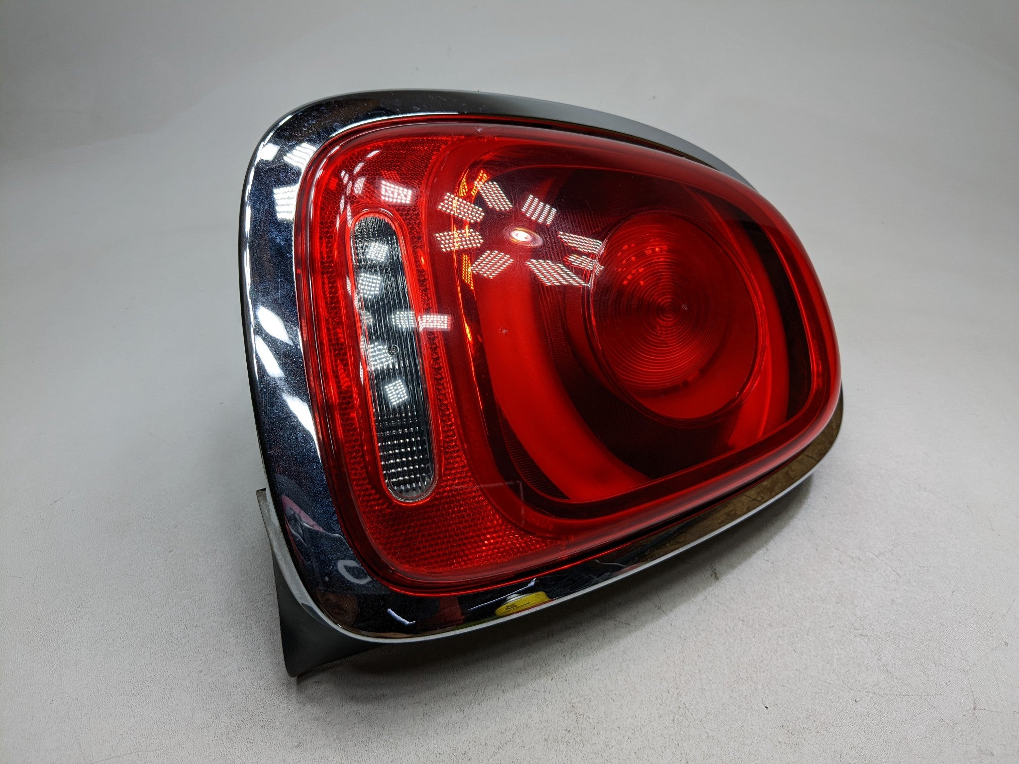2014 - 2017 MINI COOPER OEM TAIL LIGHT REAR LEFT DRIVER SIDE