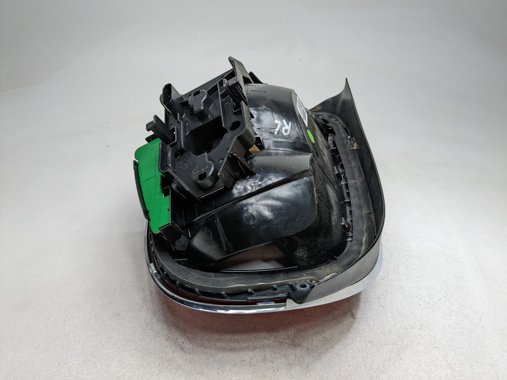 2014 - 2017 MINI COOPER OEM TAIL LIGHT REAR LEFT DRIVER SIDE