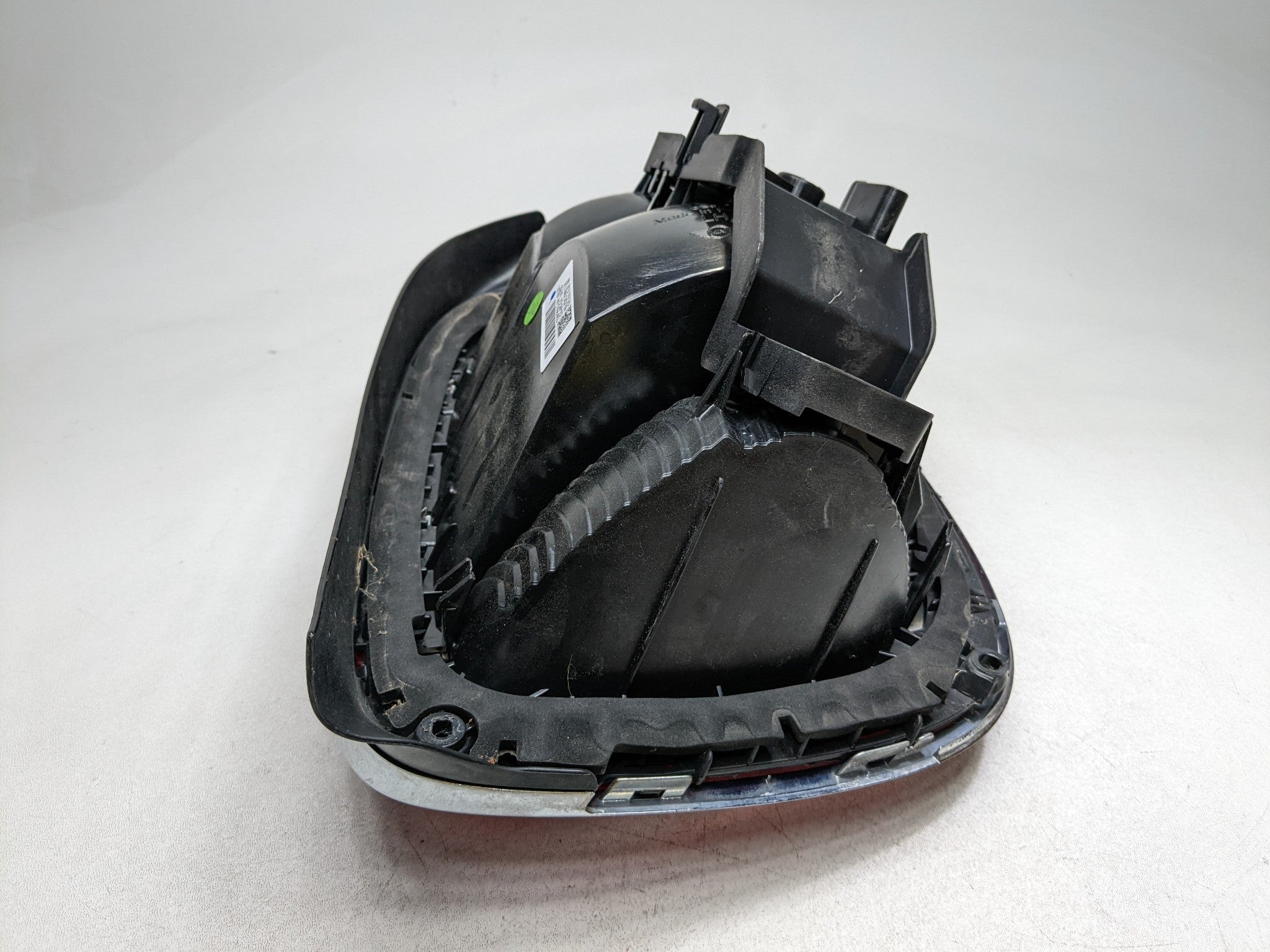 2014 - 2017 MINI COOPER OEM TAIL LIGHT REAR LEFT DRIVER SIDE