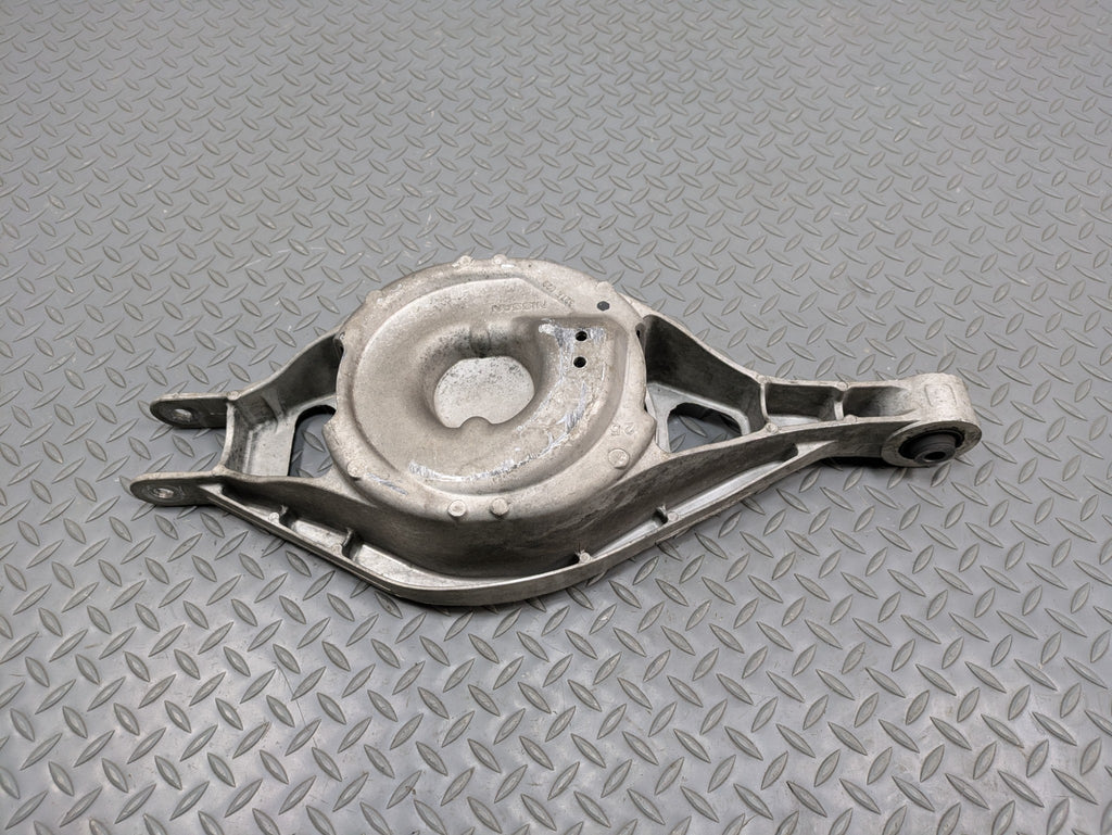 06 - 10 INFINITI M35 OEM LOWER CONTROL ARM MAIN SPRING SUPPORT REAR RIGHT SIDE