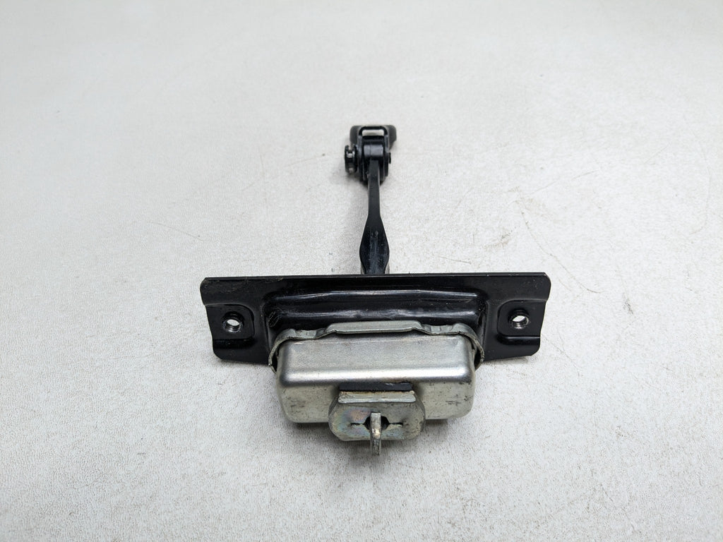 06 - 10 INFINITI M35 OEM DOOR STOPPER CHECK STRAP FRONT RIGHT PASSENGER SIDE