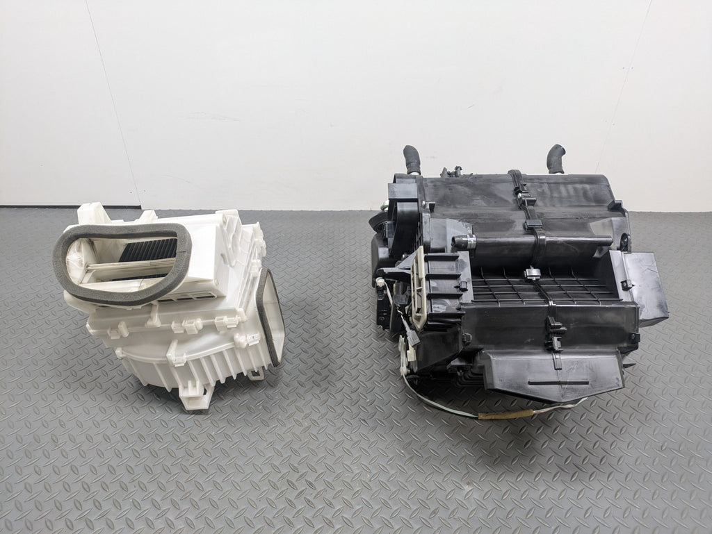 06 - 10 INFINITI M35 OEM HVAC AC BLOWER HEATER CORE UNIT HOUSING BOX ASSEMBLY