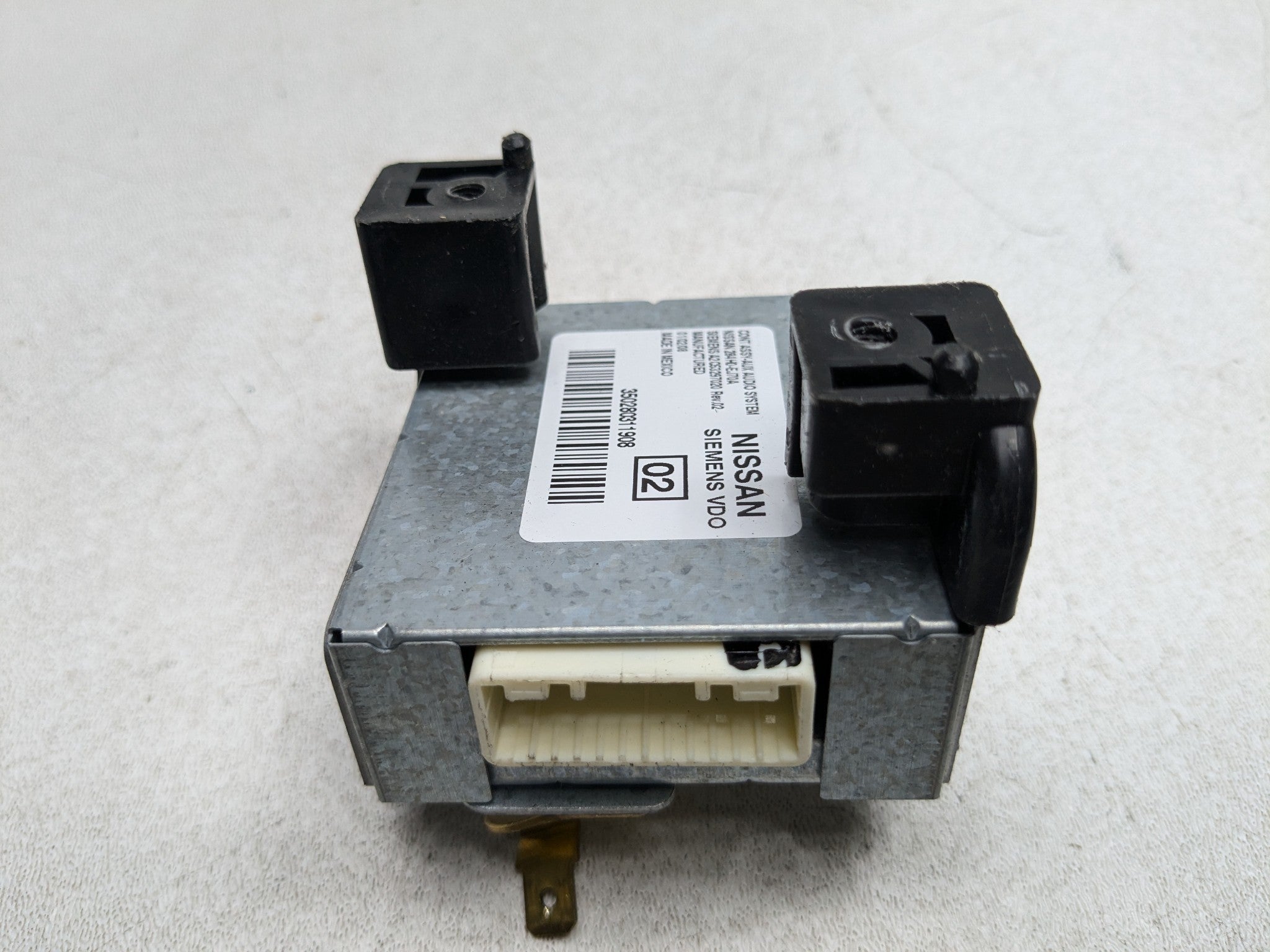 06 - 10 INFINITI M35 OEM AUX AUDIO SYSTEM COMPUTER CONTROL ADAPTER MODULE UNIT