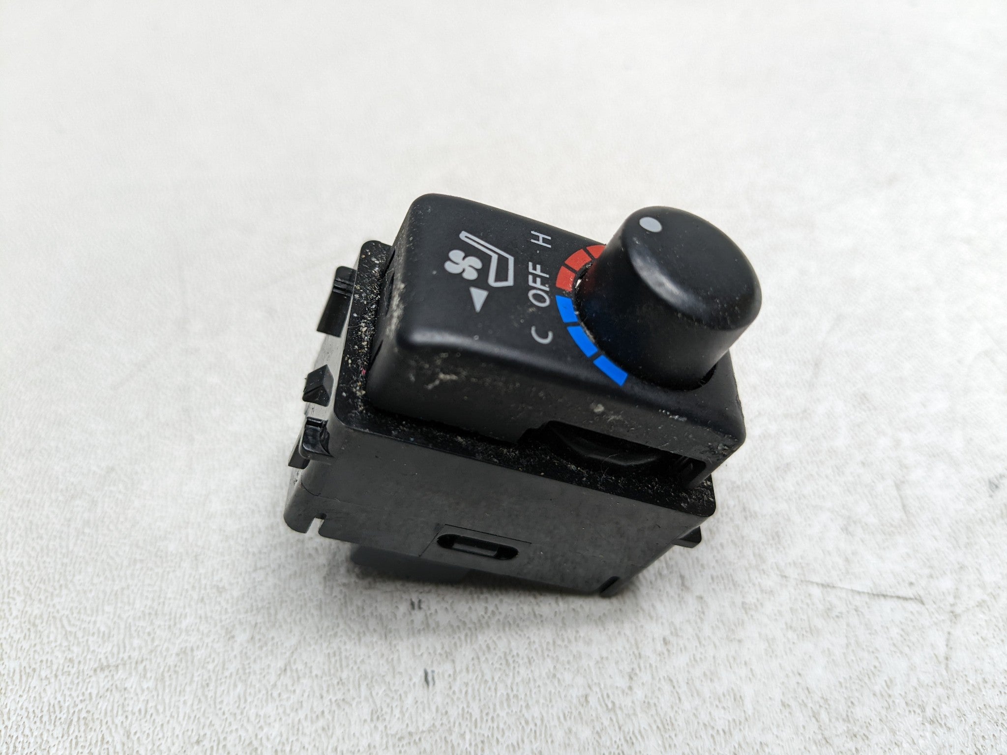 06 - 10 INFINITI M35 OEM AC HEATER TEMPERATURE CONTROL SWITCH UNIT FRONT DASH