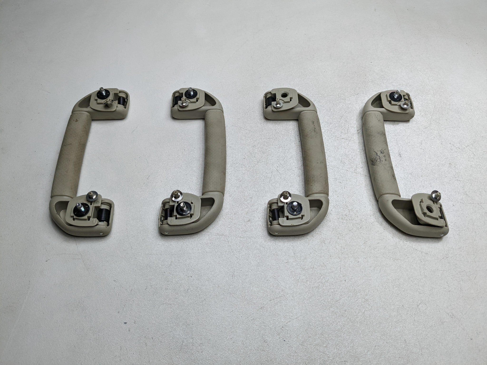 06 - 10 INFINITI M35 OEM INTERIOR GRAB BAR HANDLE SET FRONT AND REAR UPPER ROOF