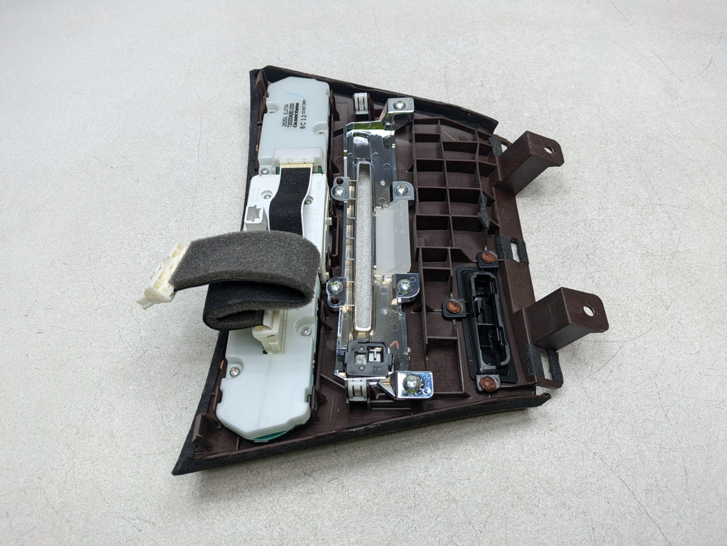 2006 - 2010 INFINITI M35 OEM AUDIO EQUIPMENT RADIO CONTROL ANALOG CLOCK PANEL