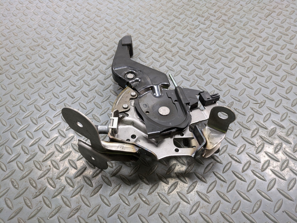 06 - 10 INFINITI M35 OEM EMERGENCY PARKING BRAKE STOP FOOT PEDAL WITH BRACKET