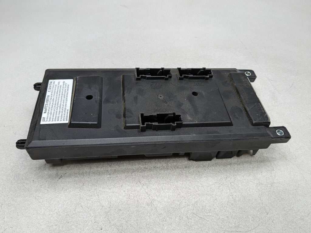 2008 - 2015 LAND ROVER LR2 OEM CABIN FUSE RELAY JUNCTION BOX MODULE UNIT