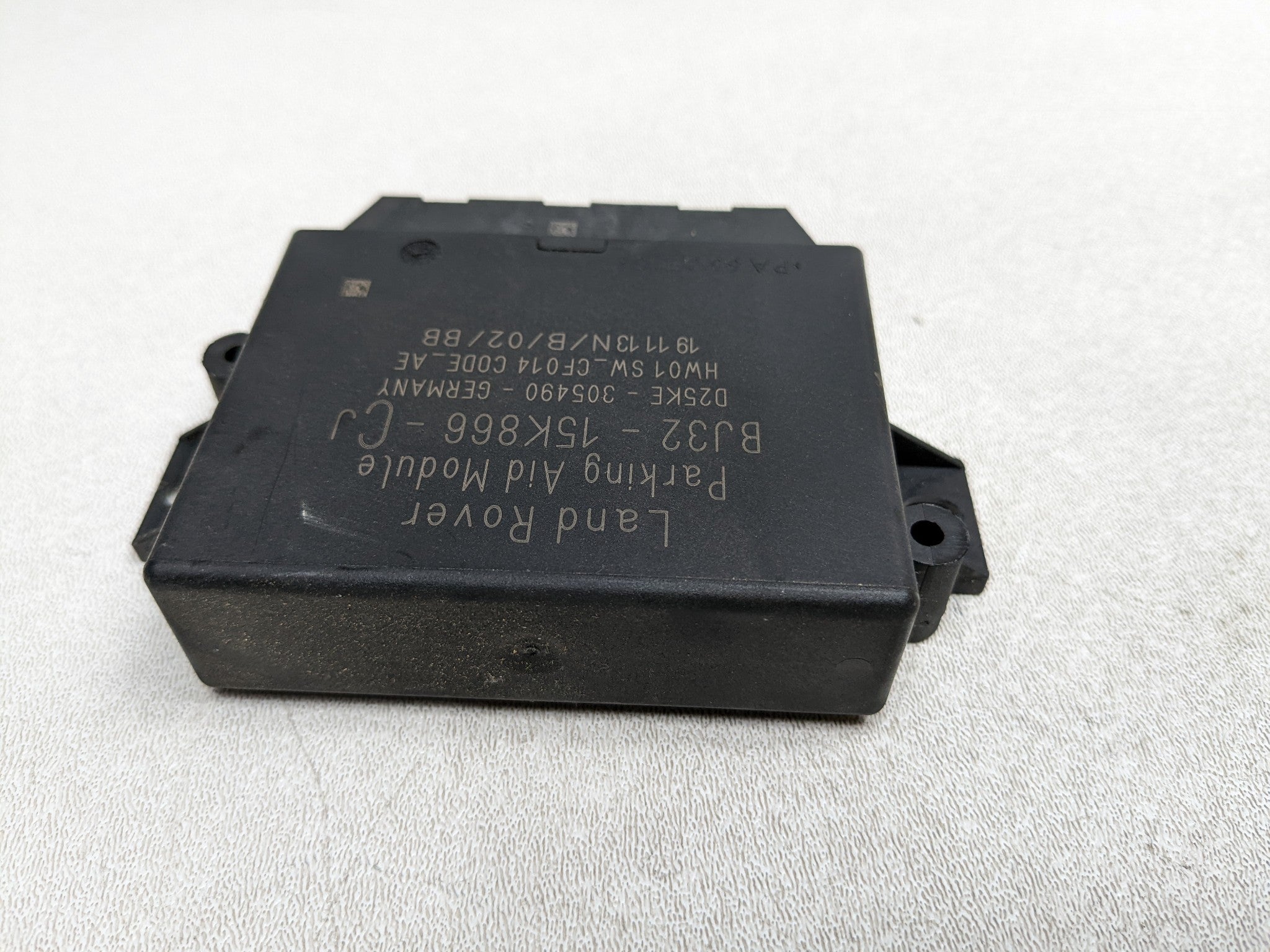 2008 - 2015 LAND ROVER LR2 OEM PDC PARKING DISTANCE CONTROL MODULE UNIT