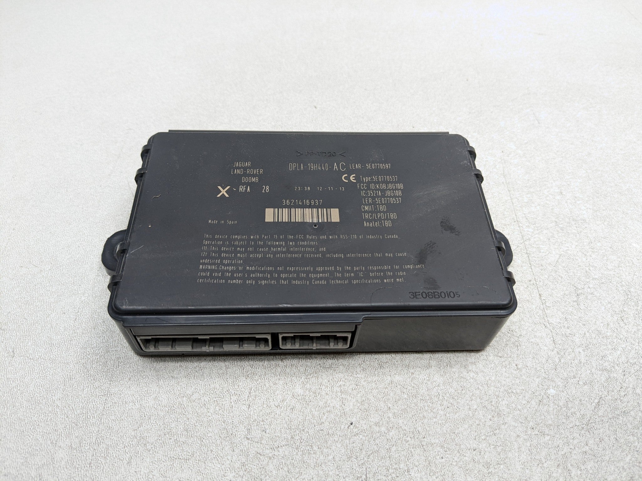 2008 - 2015 LAND ROVER LR2 OEM KEYLESS ENTRY CONTROL MODULE UNIT