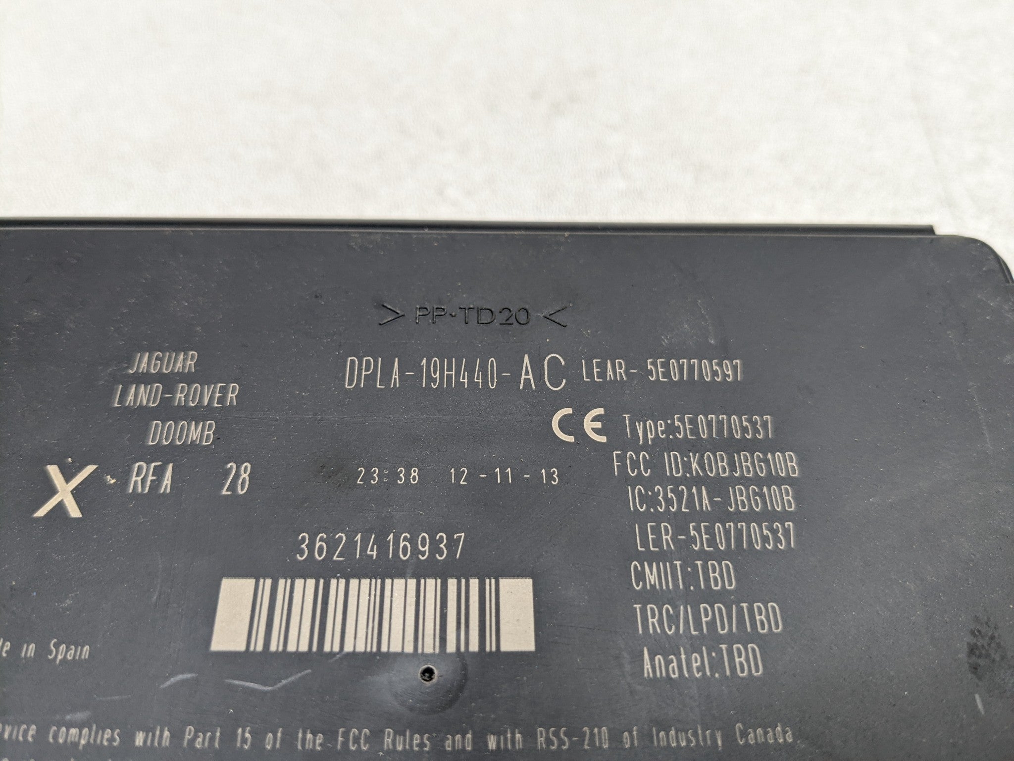 2008 - 2015 LAND ROVER LR2 OEM KEYLESS ENTRY CONTROL MODULE UNIT