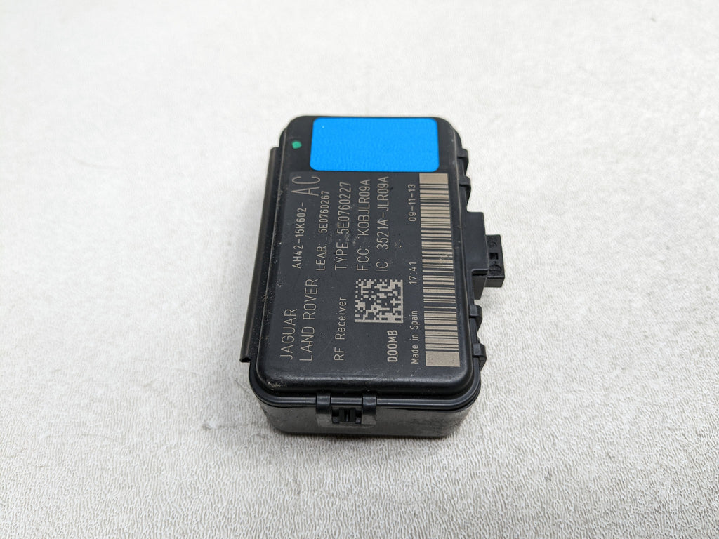 2008 - 2015 LAND ROVER LR2 OEM KEYLESS ENTRY ANTENNA RECEIVER MODULE