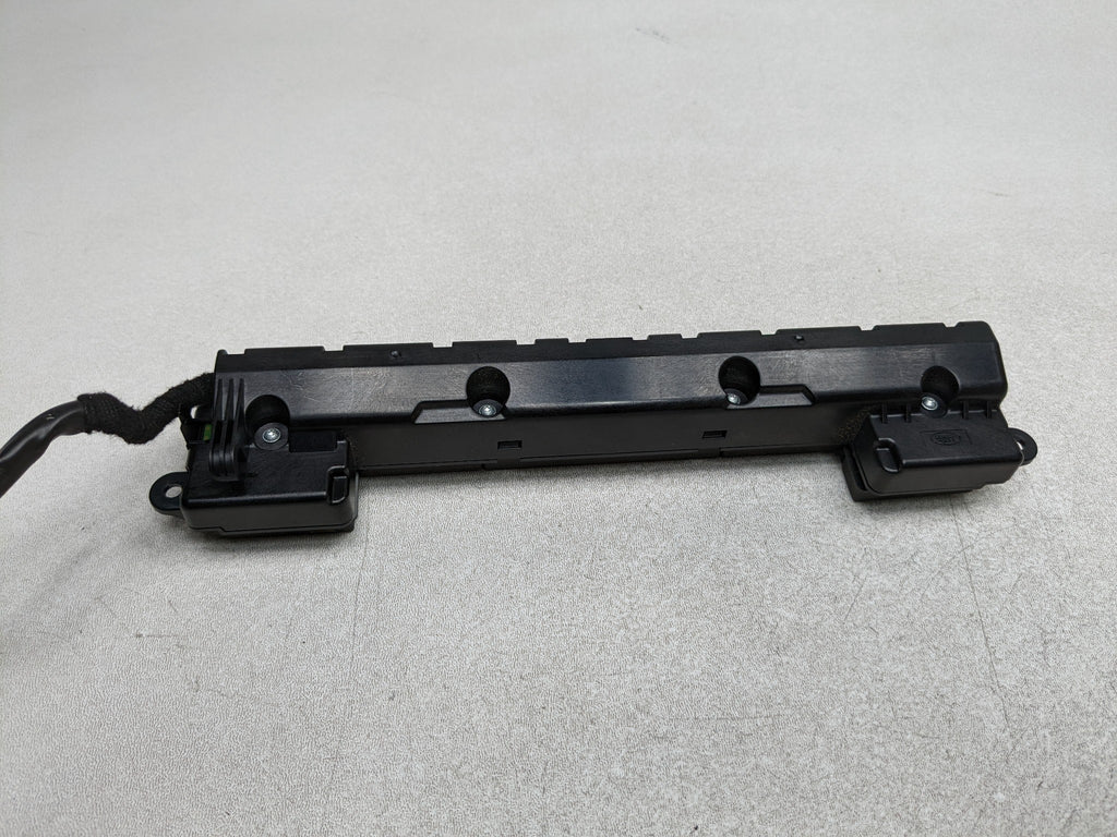 2008 - 2015 LAND ROVER LR2 OEM CENTER CONSOLE SWITCH CONTROL PANEL