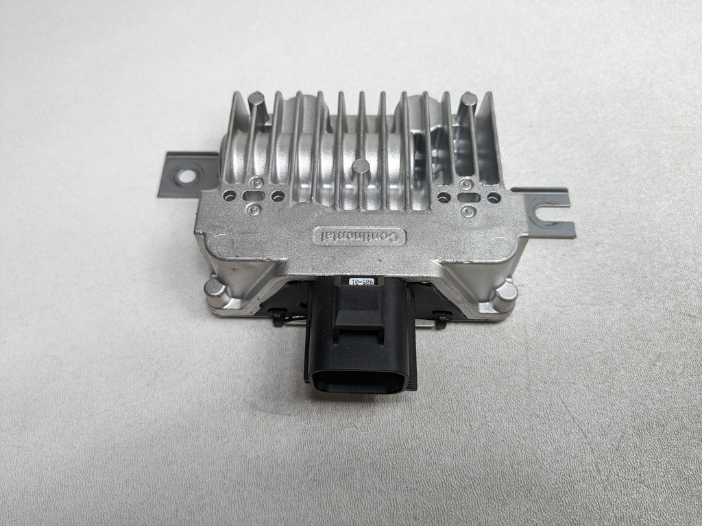 2008 - 2015 LAND ROVER LR2 OEM FUEL PUMP CONTROL MODULE UNIT