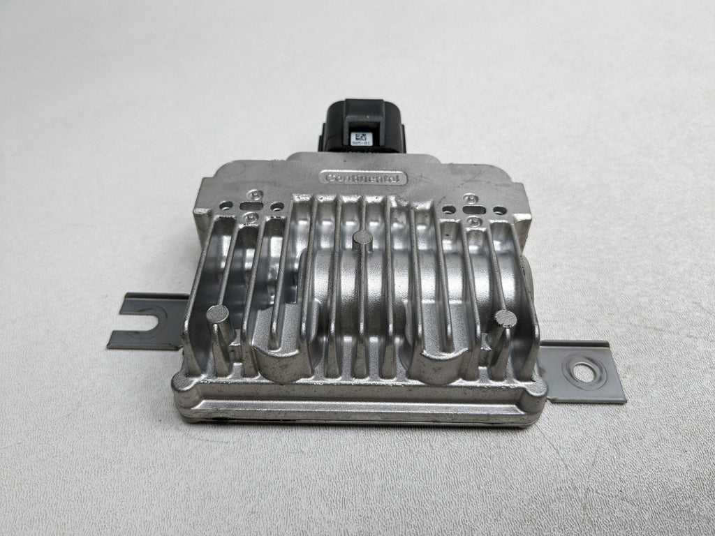 2008 - 2015 LAND ROVER LR2 OEM FUEL PUMP CONTROL MODULE UNIT