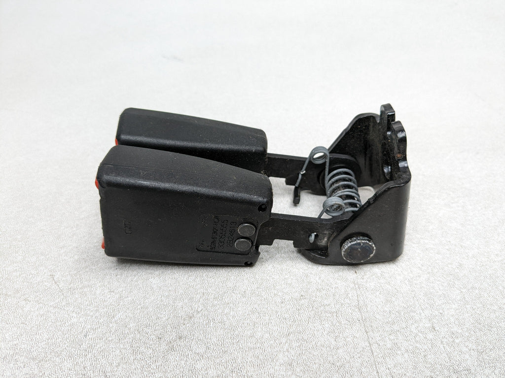 2008 - 2015 LAND ROVER LR2 OEM SEAT BELT BUCKLE SET REAR LEFT AND RIGHT SIDE