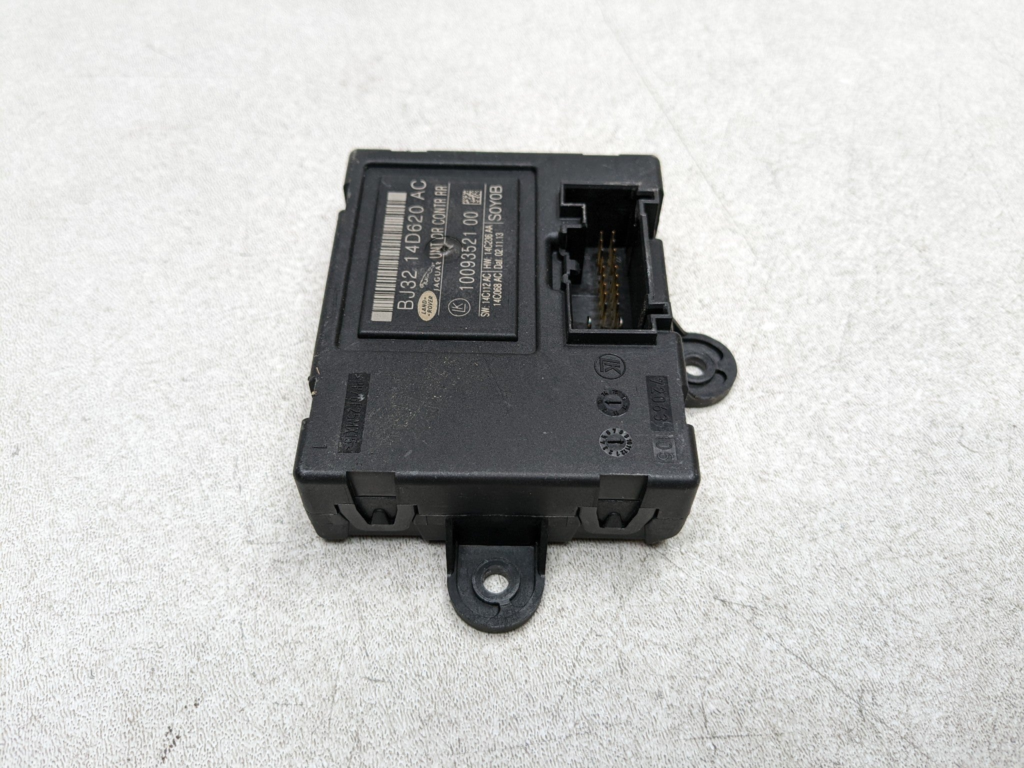 2008 - 2015 LAND ROVER LR2 OEM DOOR CONTROL MODULE UNIT REAR LEFT DRIVER SIDE