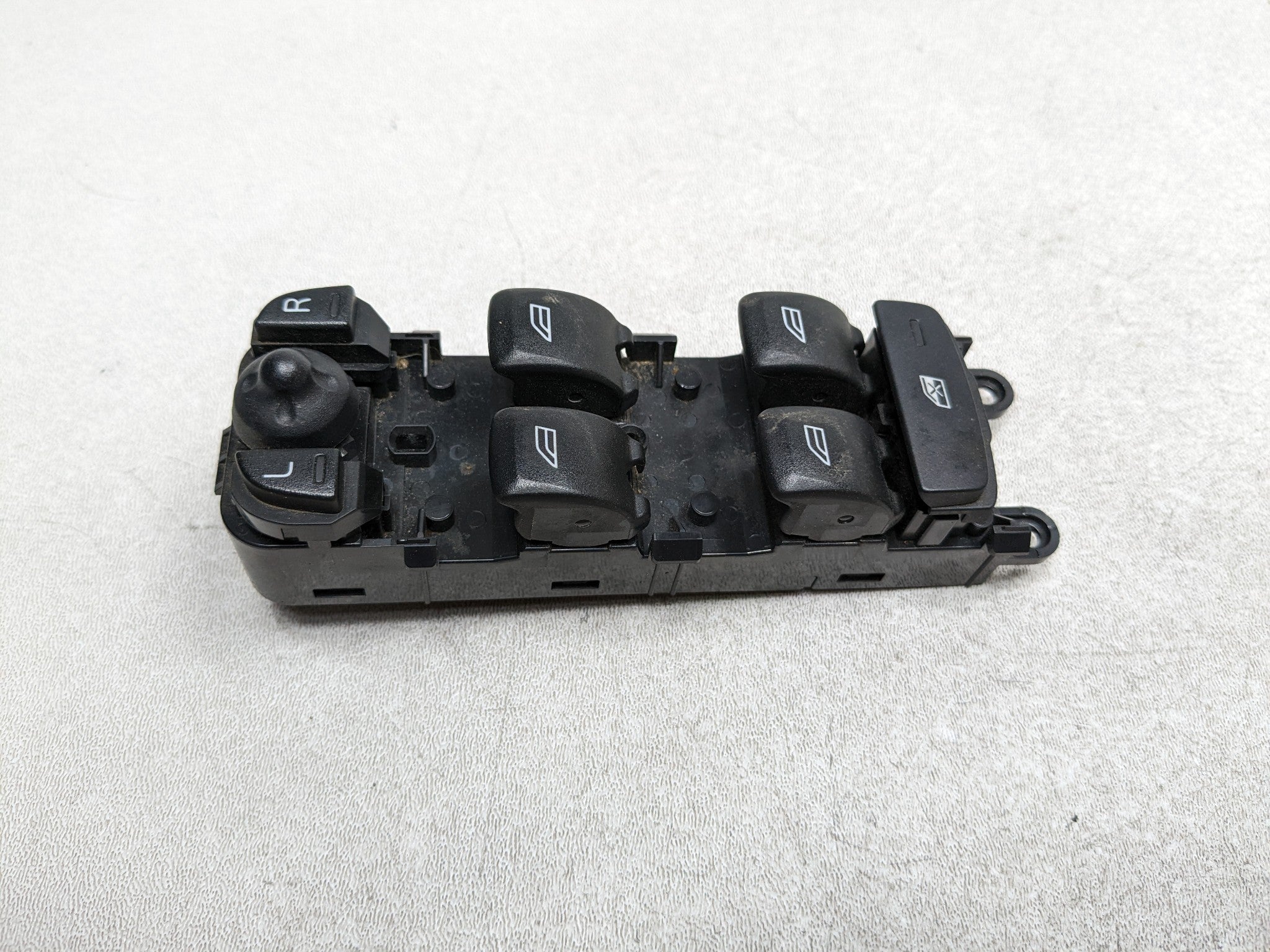 08 - 15 LAND ROVER LR2 OEM DOOR SWITCH CONTROL ASSEMBLY FRONT LEFT DRIVER SIDE