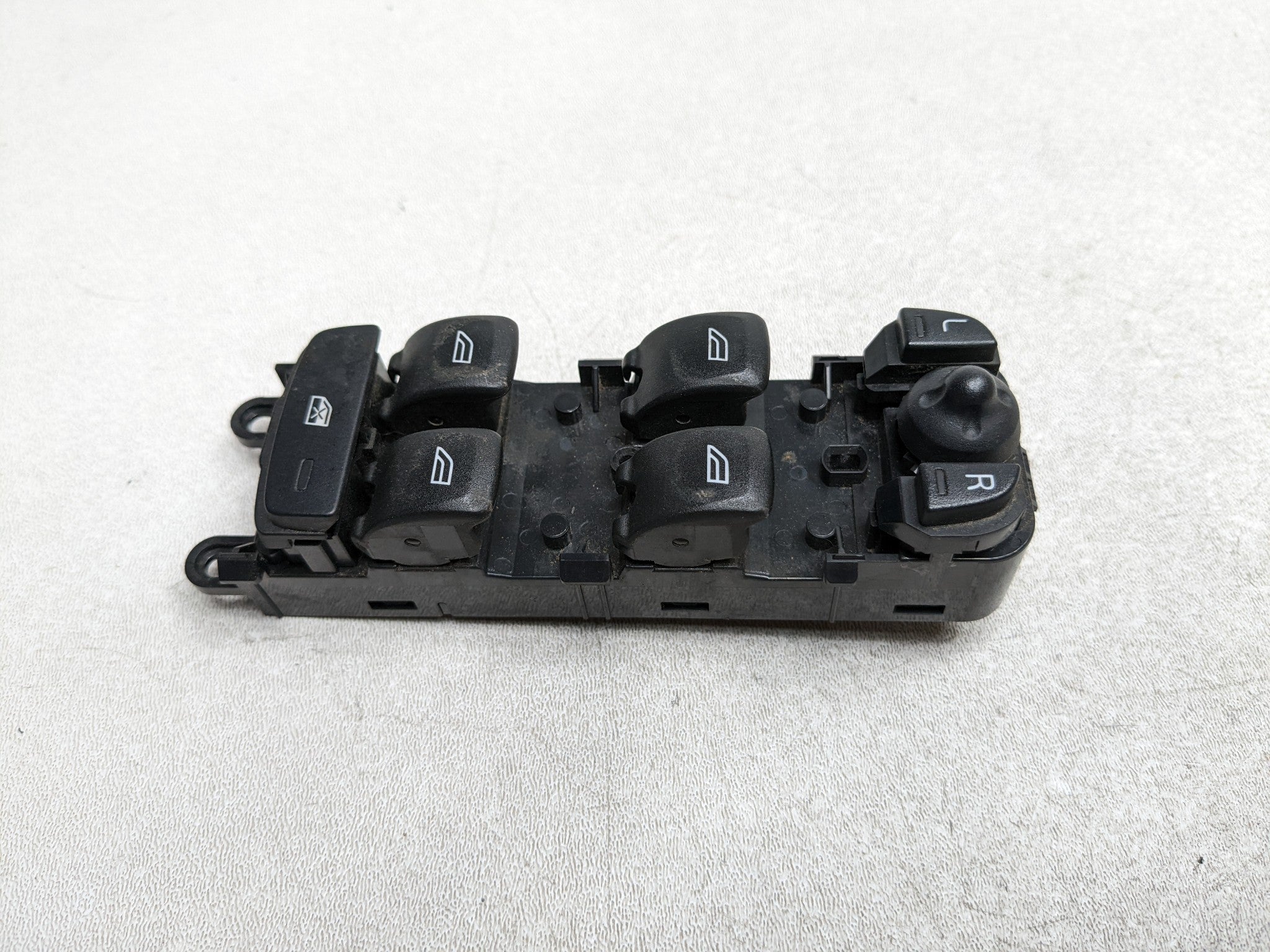 08 - 15 LAND ROVER LR2 OEM DOOR SWITCH CONTROL ASSEMBLY FRONT LEFT DRIVER SIDE