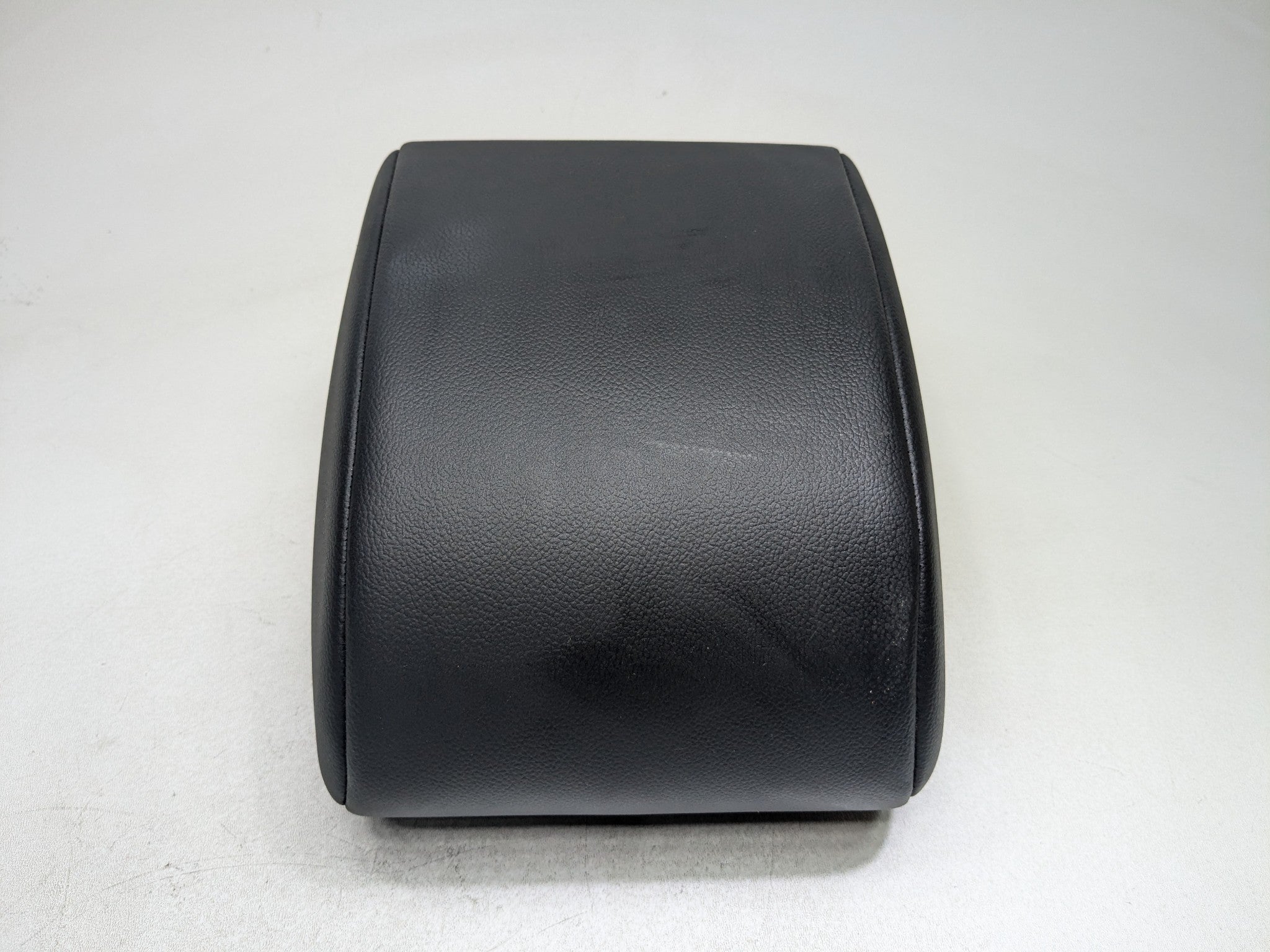 08 - 15 LAND ROVER LR2 OEM SEAT HEADREST LEATHER BLACK FRONT LEFT DRIVER SIDE