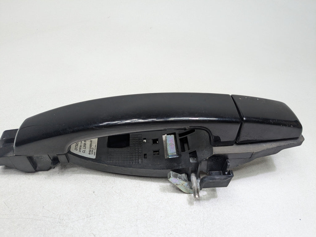 2008 - 2015 LAND ROVER LR2 OEM EXTERIOR DOOR HANDLE REAR LEFT DRIVER SIDE