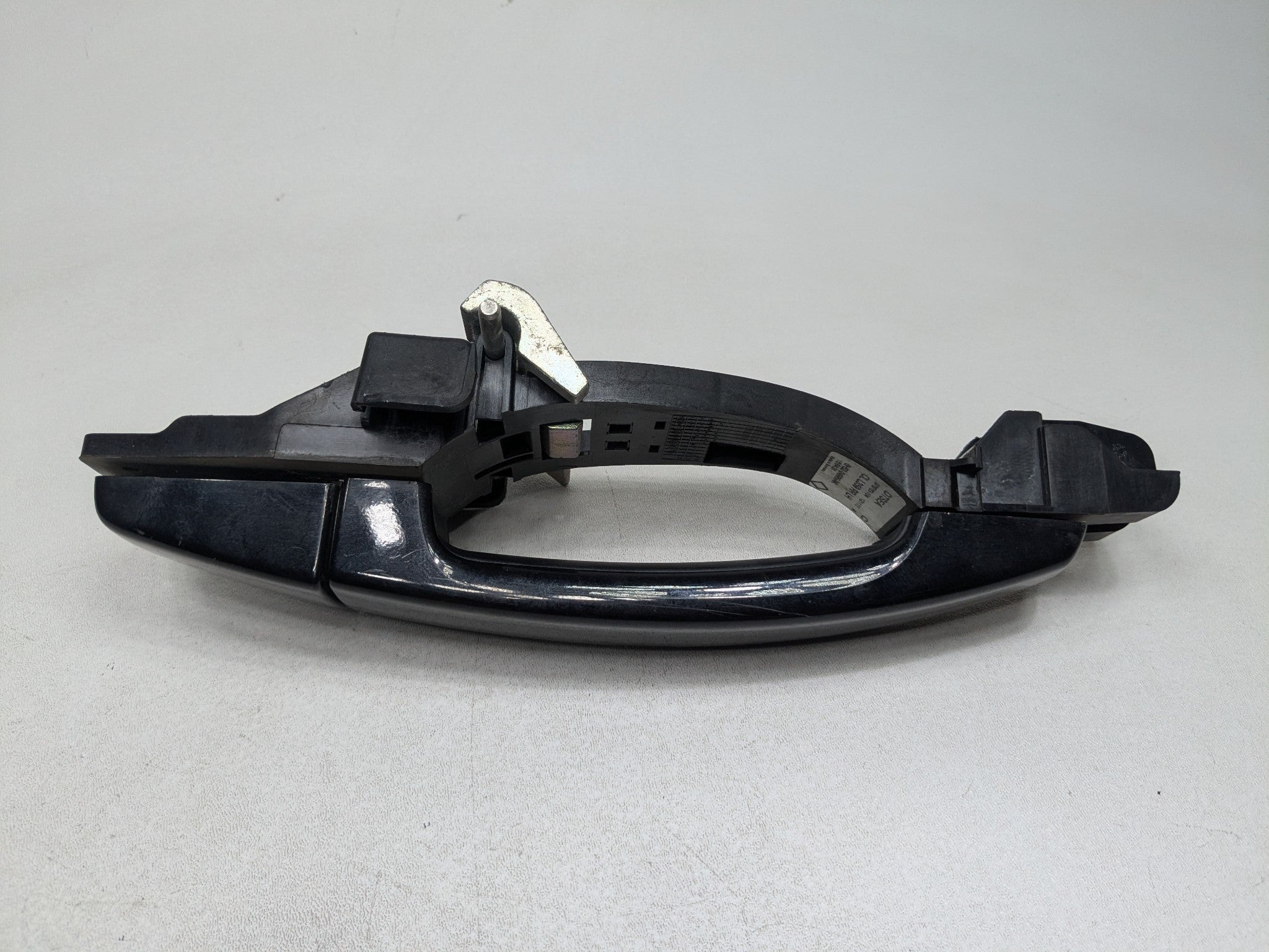 2008 - 2015 LAND ROVER LR2 OEM EXTERIOR DOOR HANDLE REAR LEFT DRIVER SIDE