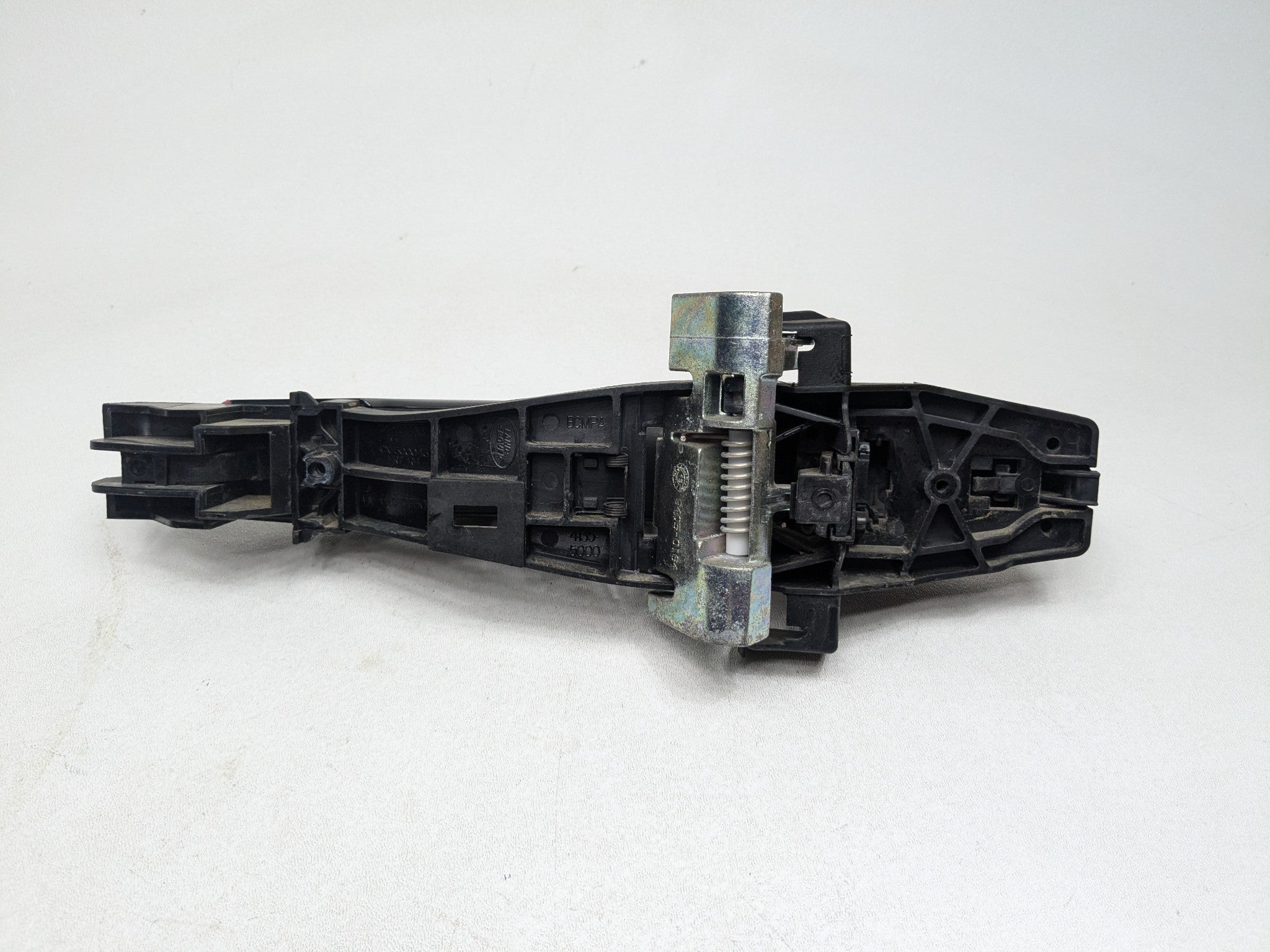 2008 - 2015 LAND ROVER LR2 OEM EXTERIOR DOOR HANDLE REAR RIGHT PASSENGER SIDE