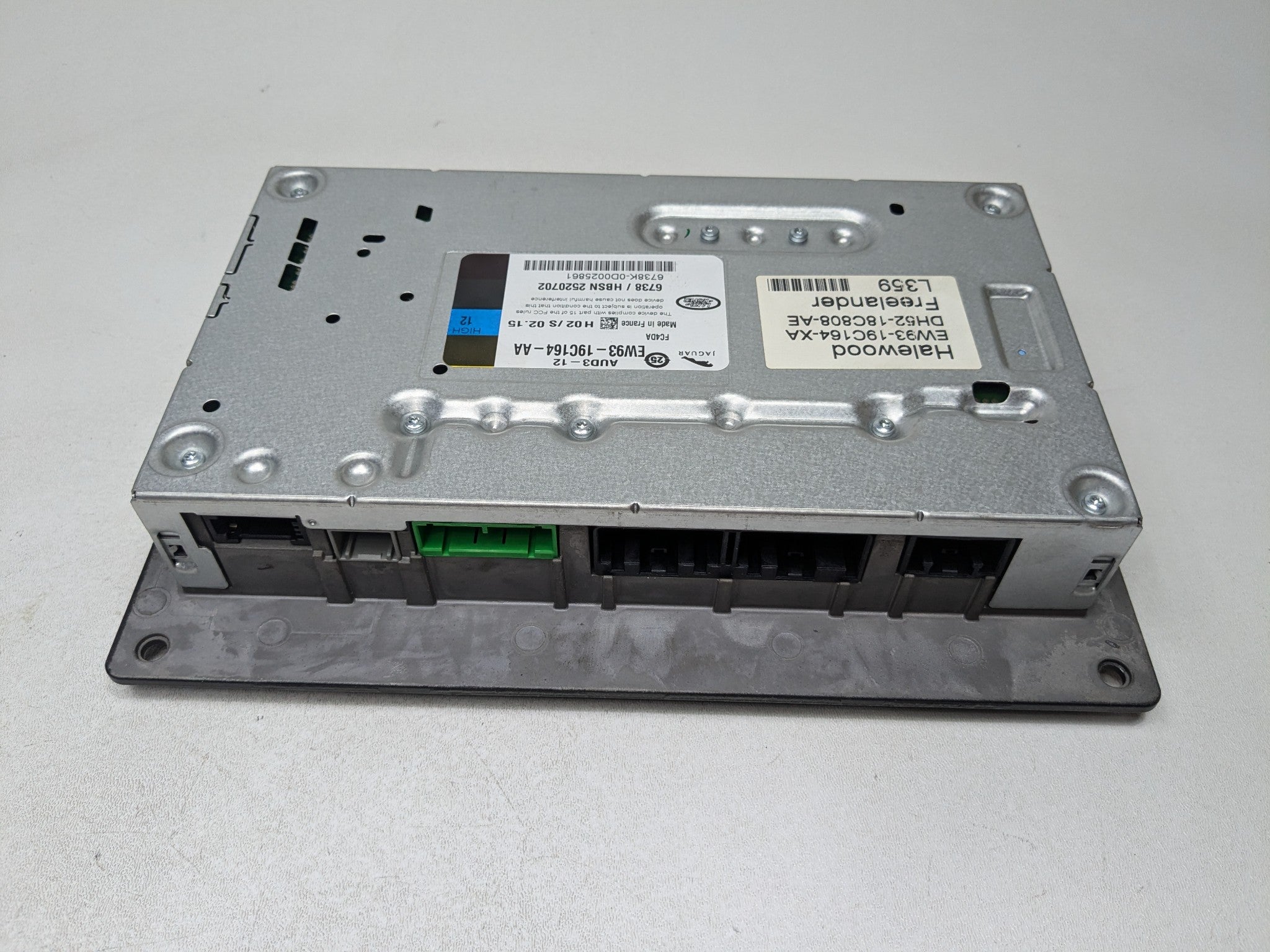 2008 - 2015 LAND ROVER LR2 OEM AMPLIFIER RADIO AUDIO STEREO SOUND SYSTEM MODULE