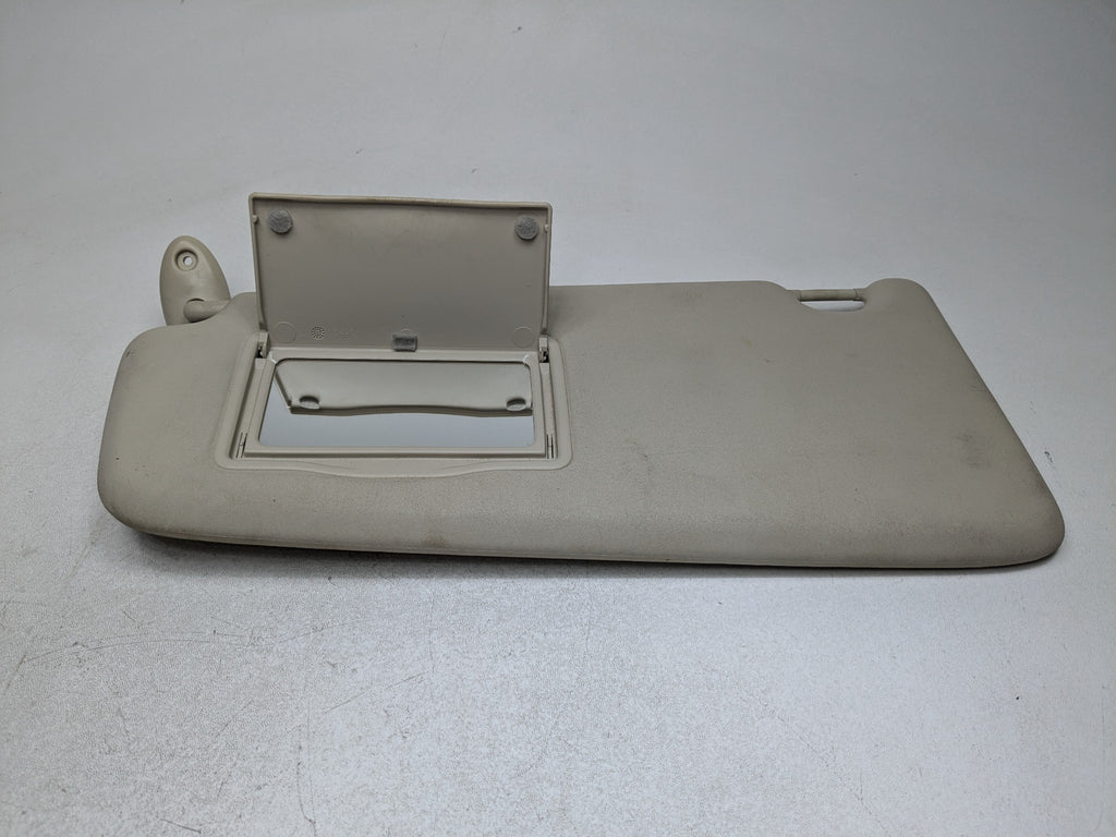 2008 - 2015 LAND ROVER LR2 OEM SUN VISOR INTERIOR UPPER ROOF FRONT LEFT SIDE