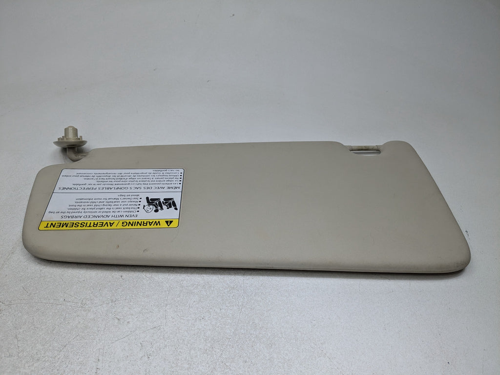 2008 - 2015 LAND ROVER LR2 OEM SUN VISOR INTERIOR UPPER ROOF FRONT RIGHT SIDE