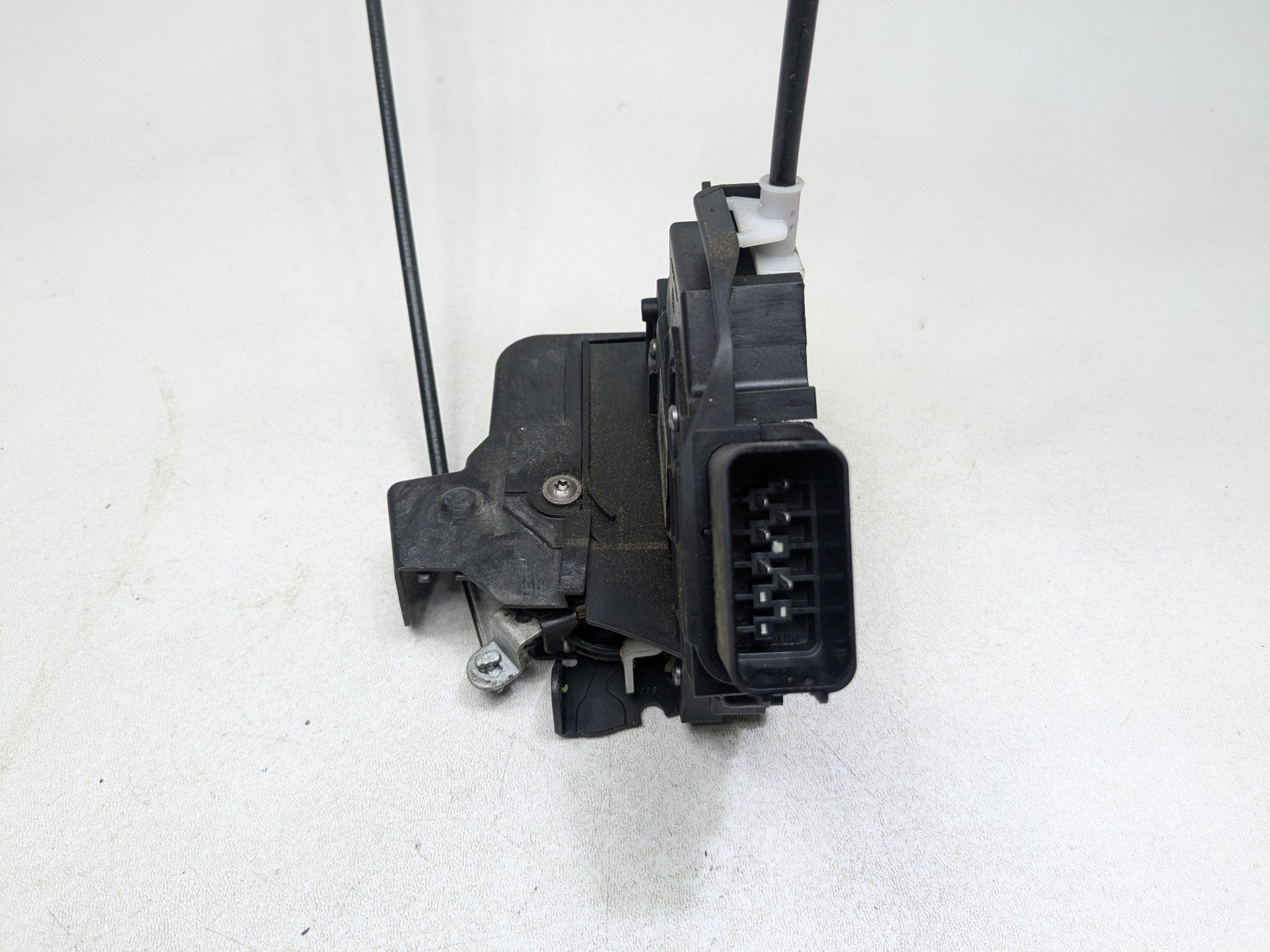 08 - 15 LAND ROVER LR2 OEM DOOR LATCH LOCK ACTUATOR FRONT RIGHT PASSENGER SIDE