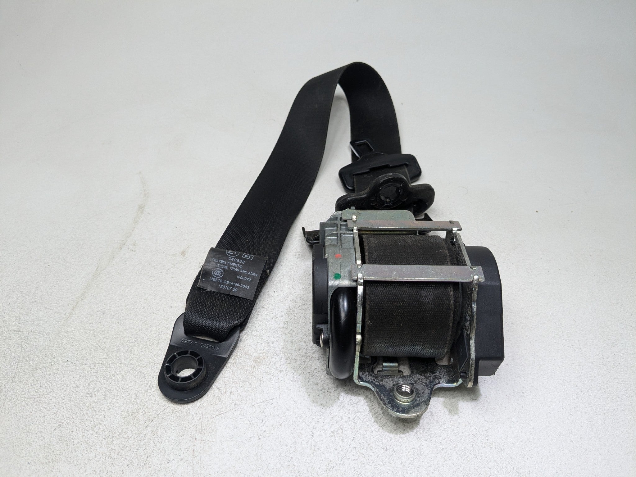 2008 - 2015 LAND ROVER LR2 OEM SAFETY SEAT BELT RETRACTOR BLACK FRONT LEFT SIDE