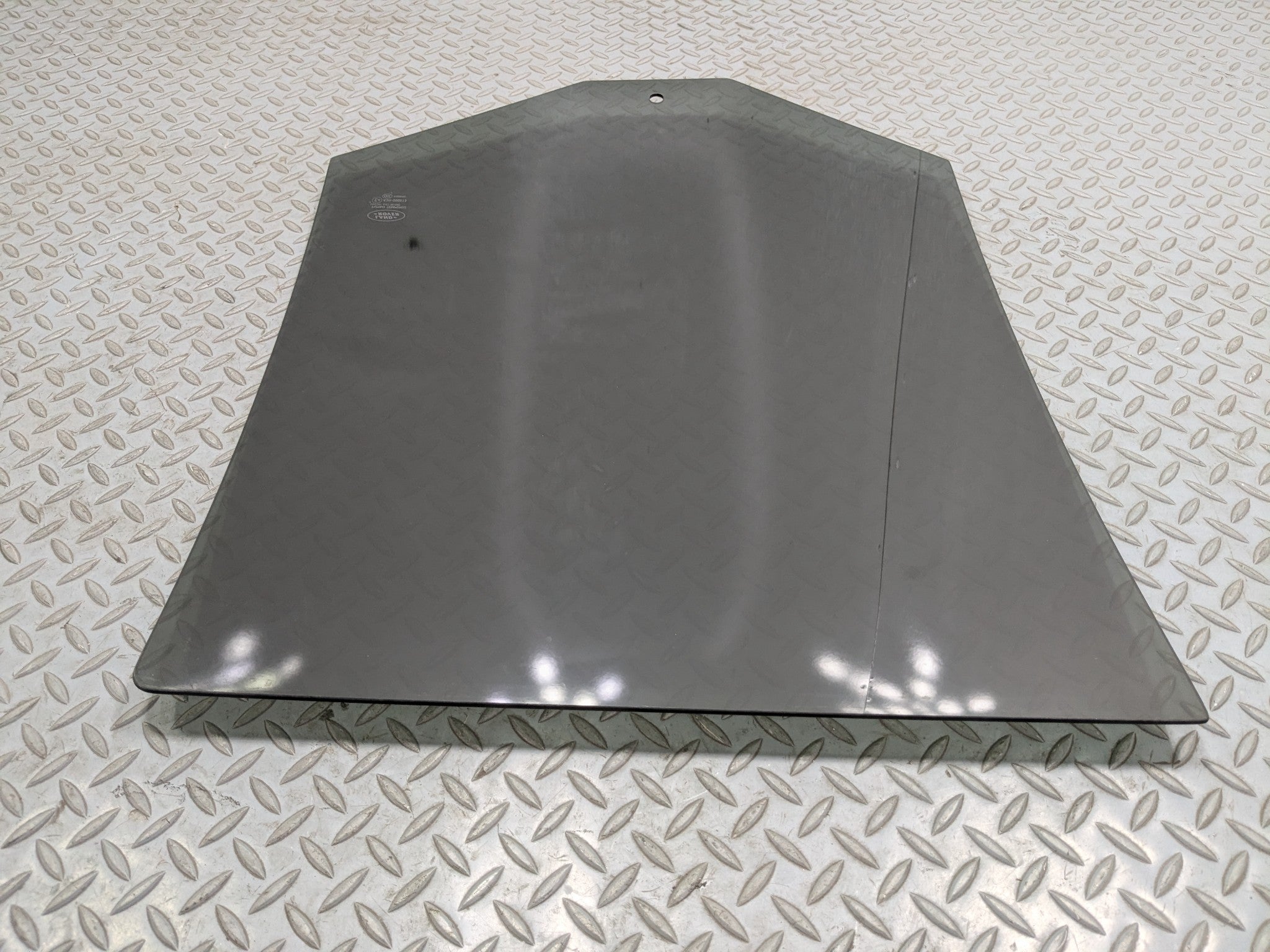 08 - 15 LAND ROVER LR2 OEM DOOR WINDOW GLASS WITH PRIVACY TINT REAR LEFT SIDE