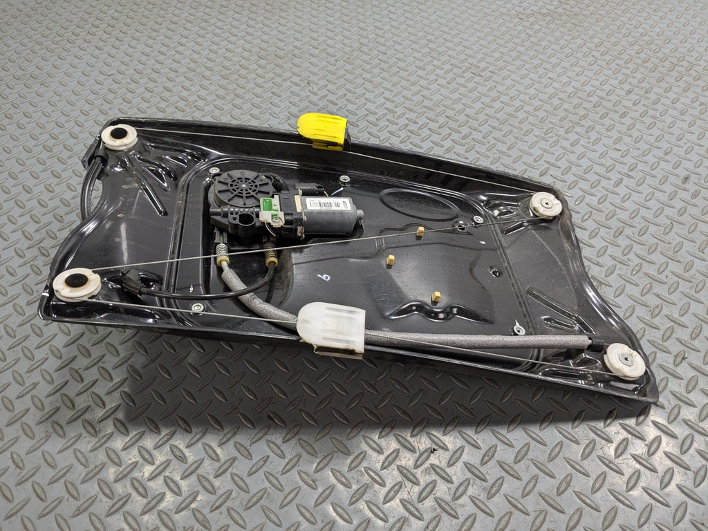 2008 - 2015 LAND ROVER LR2 OEM WINDOW MOTOR REGULATOR ASSEMBLY FRONT LEFT SIDE