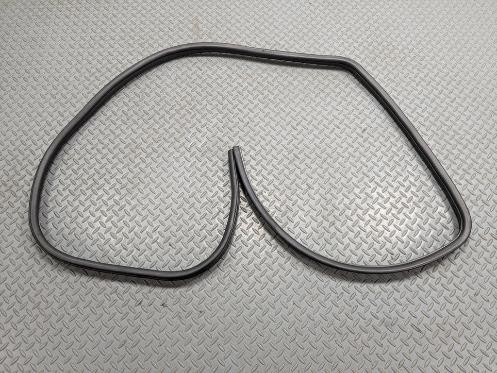 08 - 15 LAND ROVER LR2 OEM DOOR SEAL WEATHER STRIPPING RUBBER REAR RIGHT SIDE