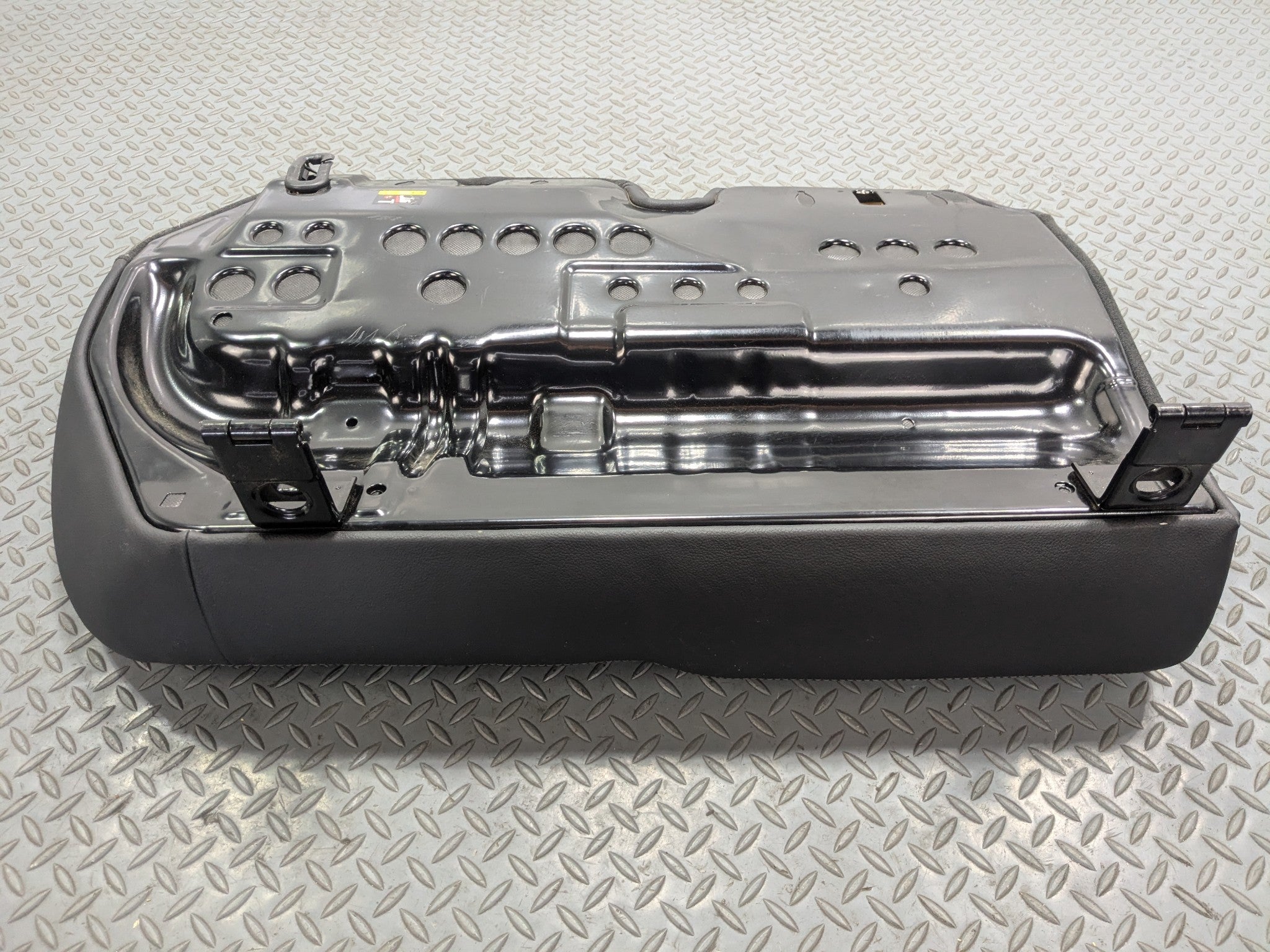 2008 - 2015 LAND ROVER LR2 OEM SEAT CUSHION LEATHER REAR LOWER LEFT DRIVER SIDE